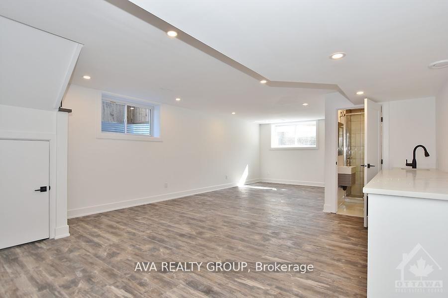 Photo 19 of 18 Gould Street, Ottawa, Ottawa West/Tunneys Pasture — HOMEH