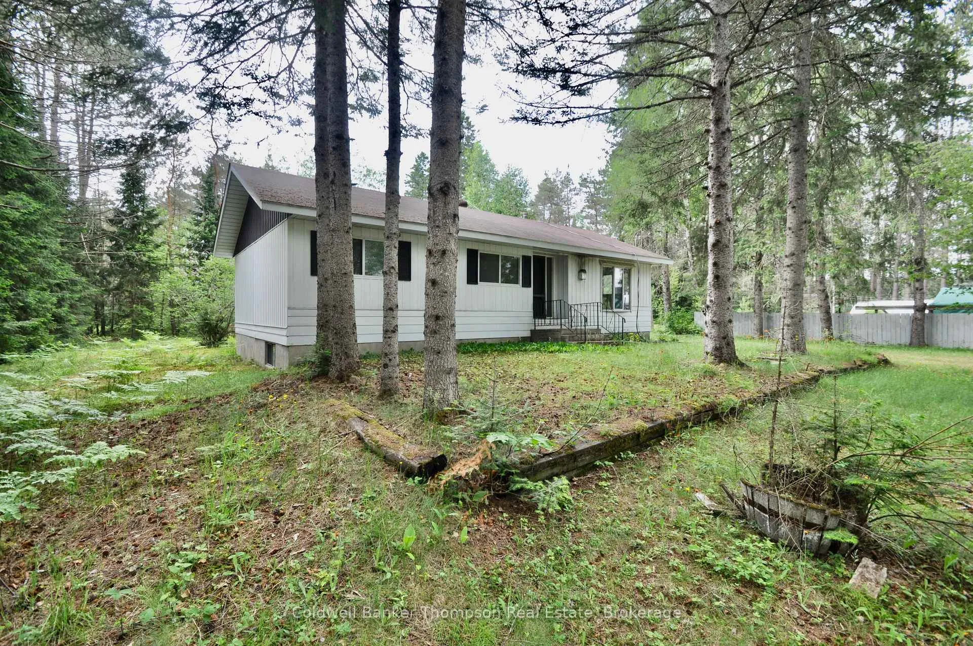 Photo 7 of 8 Spruce Lane, Armour, Katrine — HOMEH