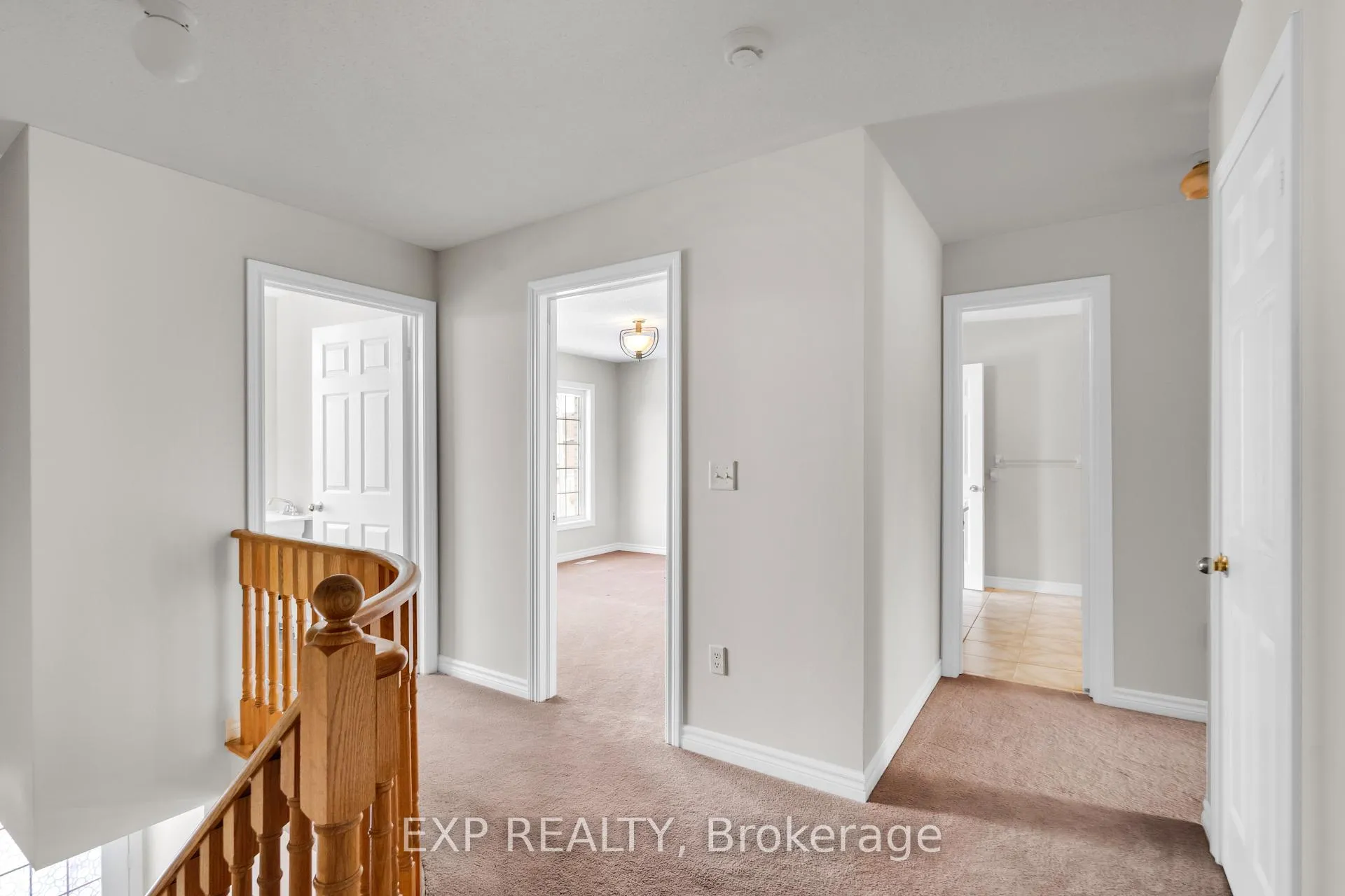 Photo 21 of 7 Wallwark Street, Aurora, Bayview Northeast — HOMEH