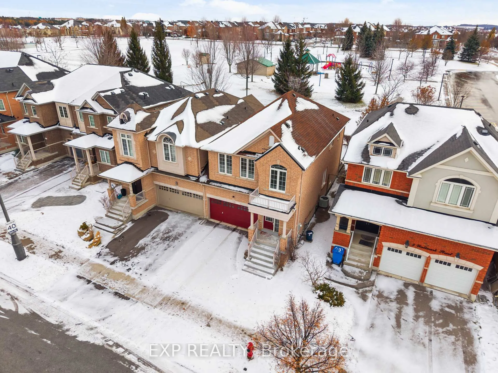 Photo 45 of 7 Wallwark Street, Aurora, Bayview Northeast — HOMEH