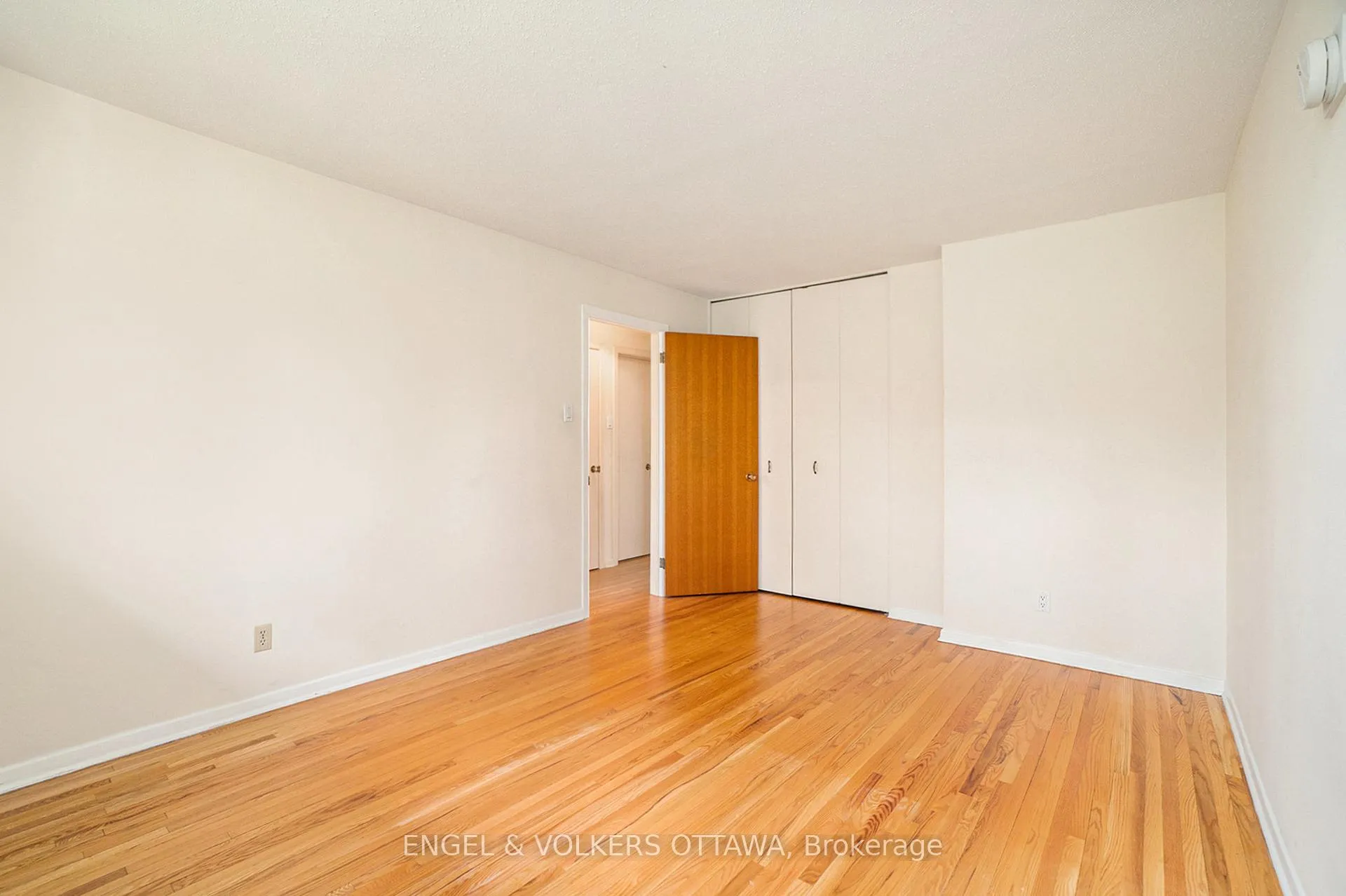 Photo 83 of 1805 Applegrove Court, Ottawa, Beacon Hill South — HOMEH