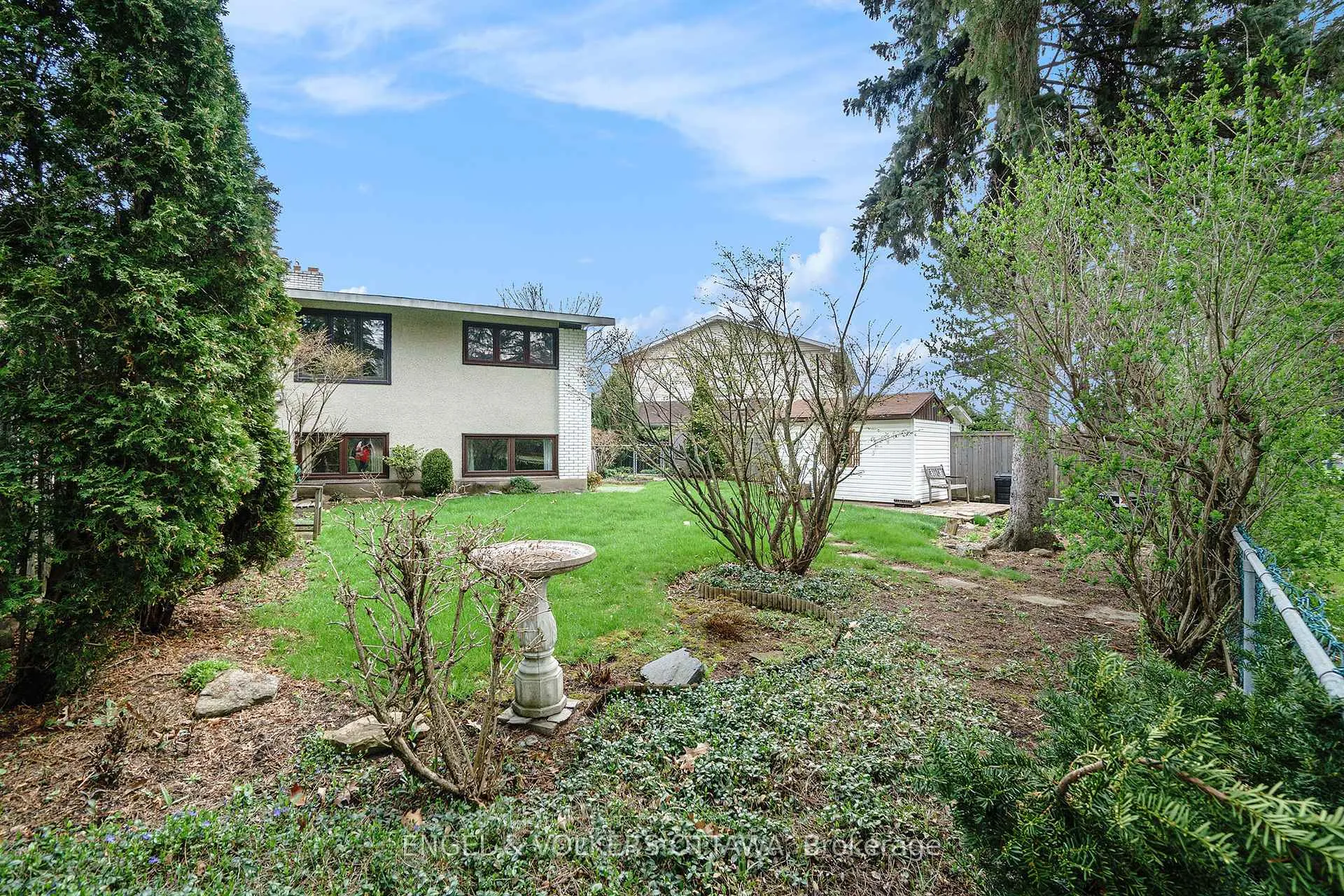 Photo 141 of 1805 Applegrove Court, Ottawa, Beacon Hill South — HOMEH