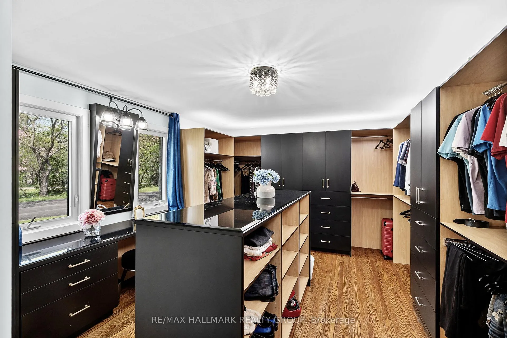 Photo 108 of 1880 Barnhart Place, Ottawa, Alta Vista/Faircrest Heights — HOMEH