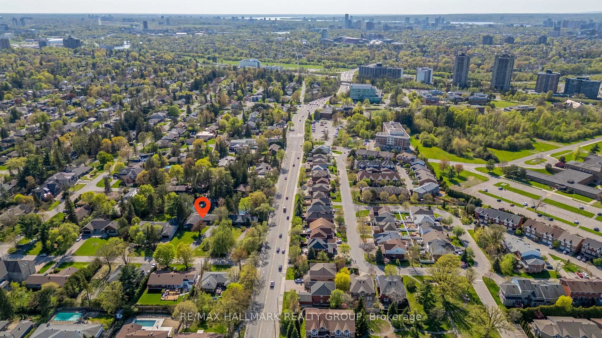Photo 320 of 1880 Barnhart Place, Ottawa, Alta Vista/Faircrest Heights — HOMEH