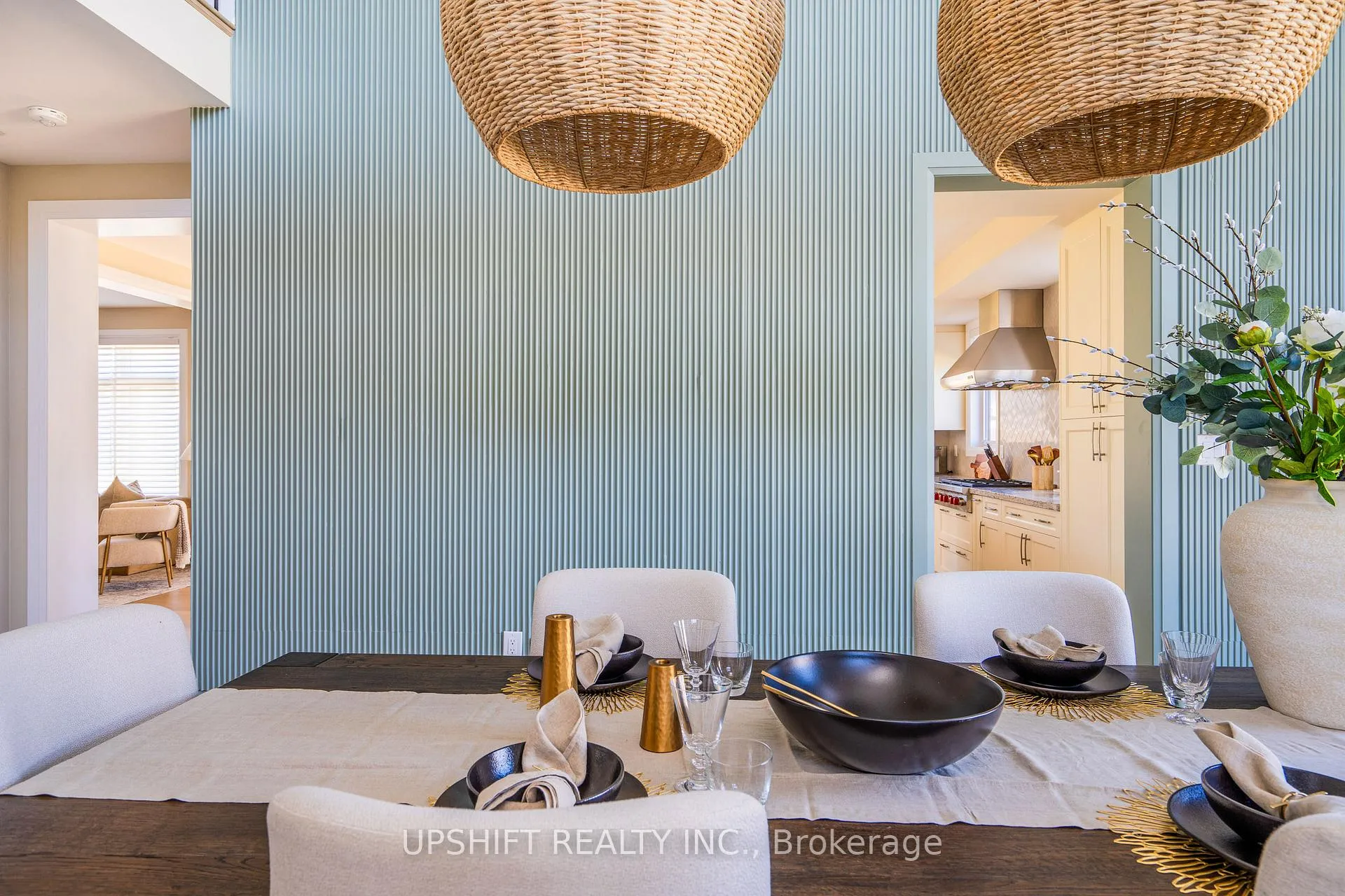 Photo 12 of 101 Stoneleigh Drive, Blue Mountains — HOMEH