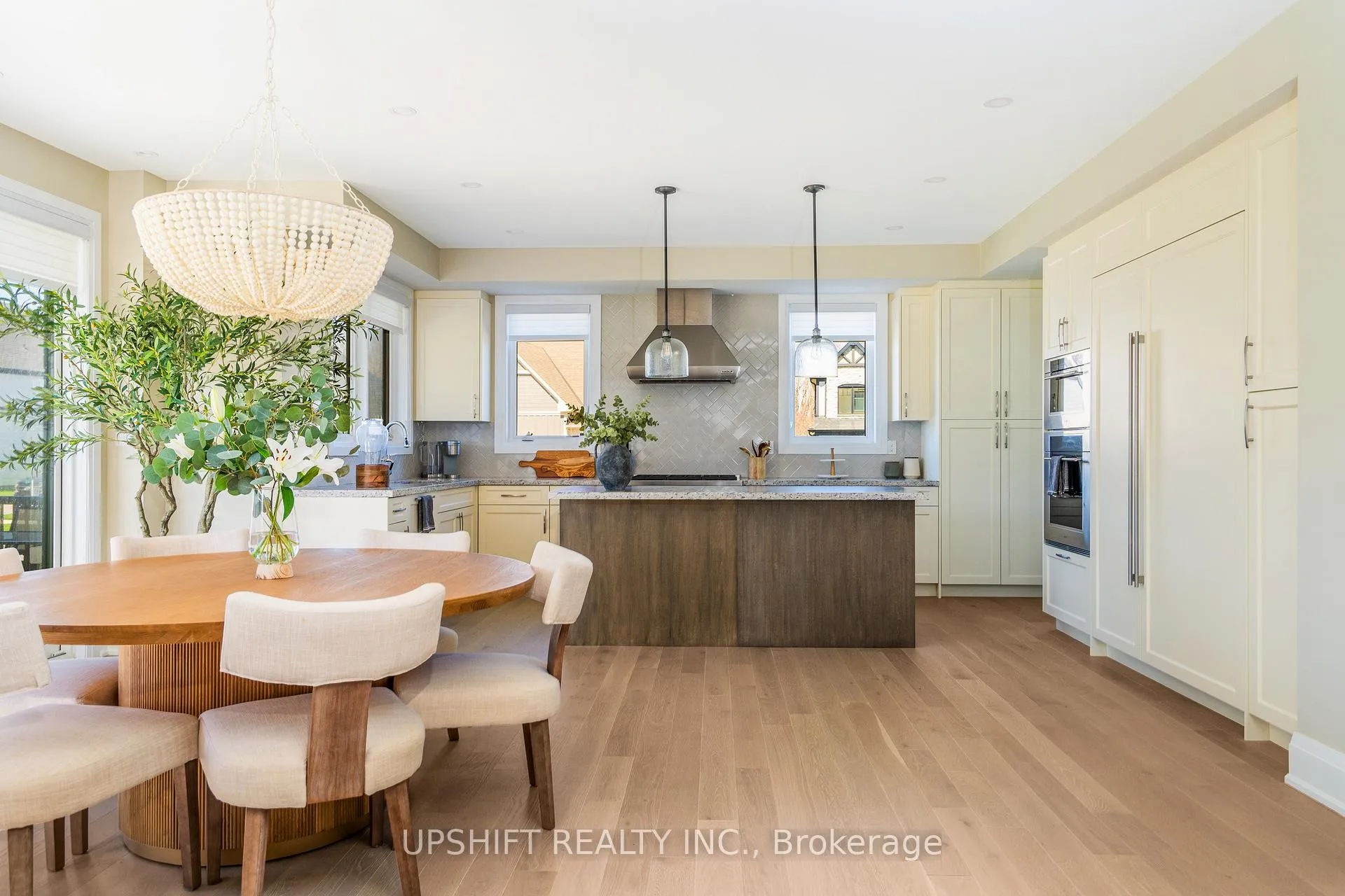 Photo 14 of 101 Stoneleigh Drive, Blue Mountains — HOMEH