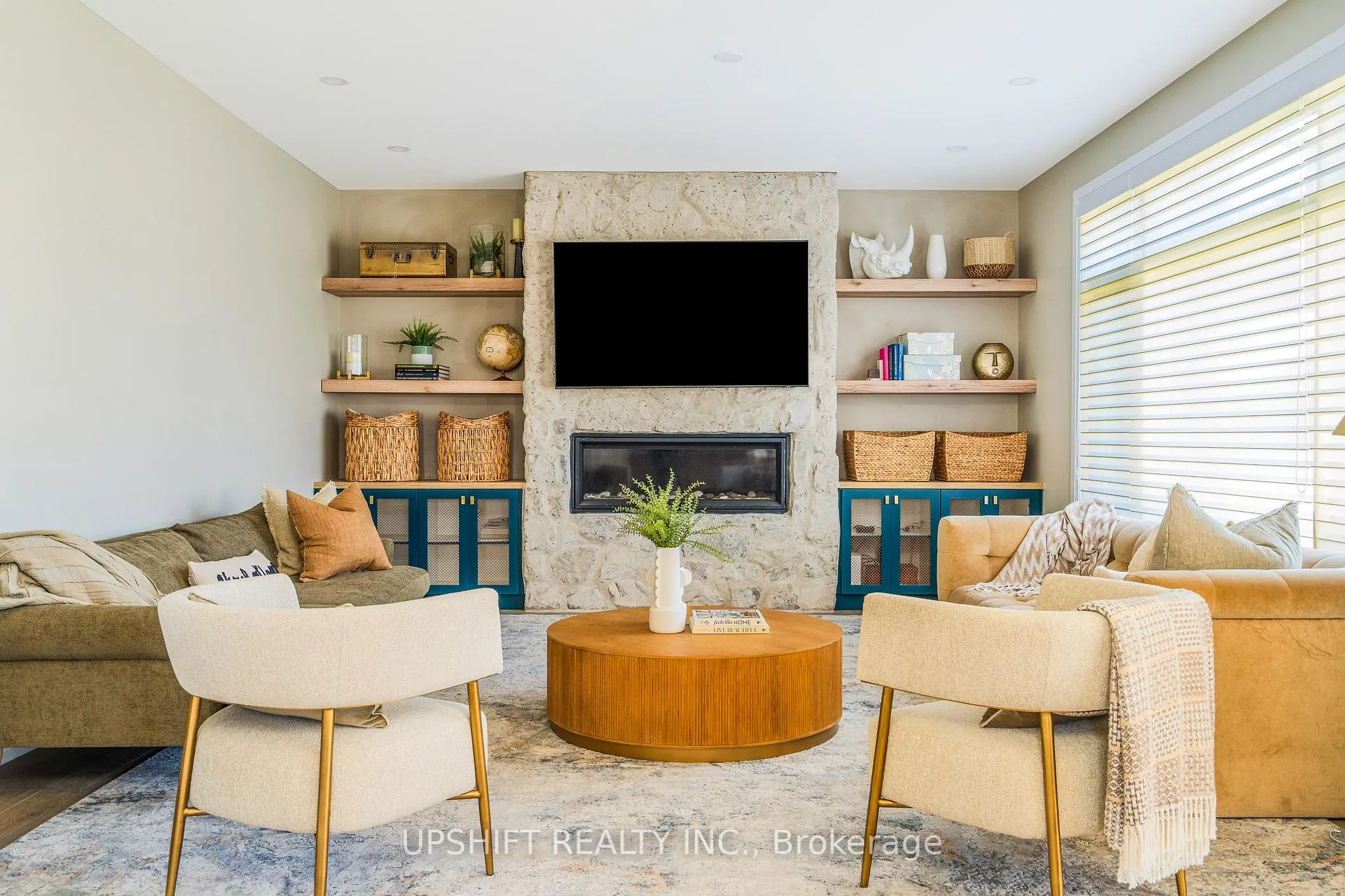 Photo 20 of 101 Stoneleigh Drive, Blue Mountains — HOMEH