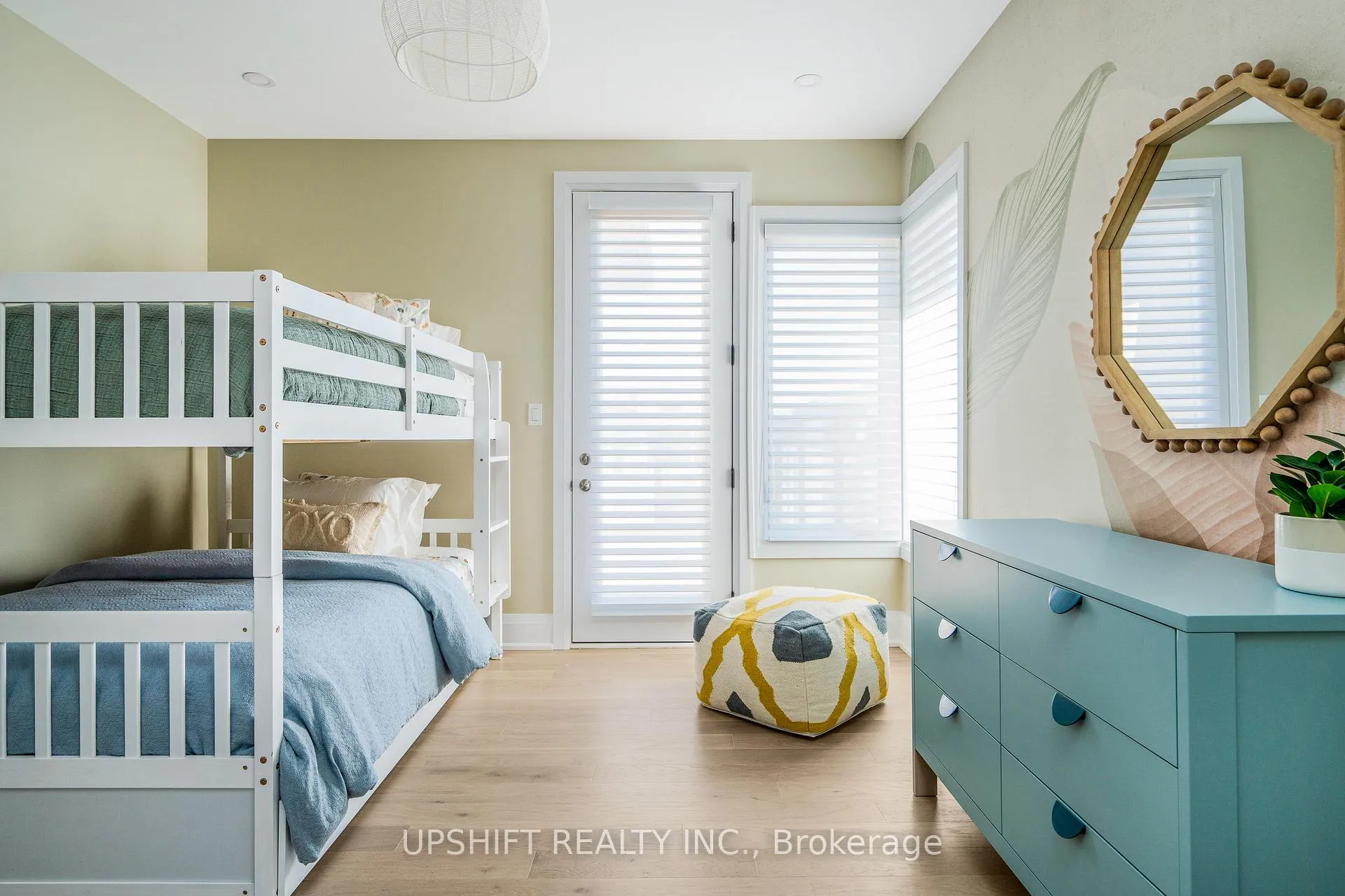 Photo 38 of 101 Stoneleigh Drive, Blue Mountains — HOMEH