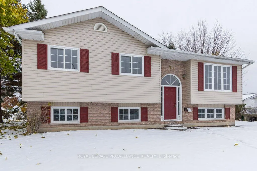 Photo 1 of 22 Faraday Gardens, Belleville, Belleville Ward — HOMEH