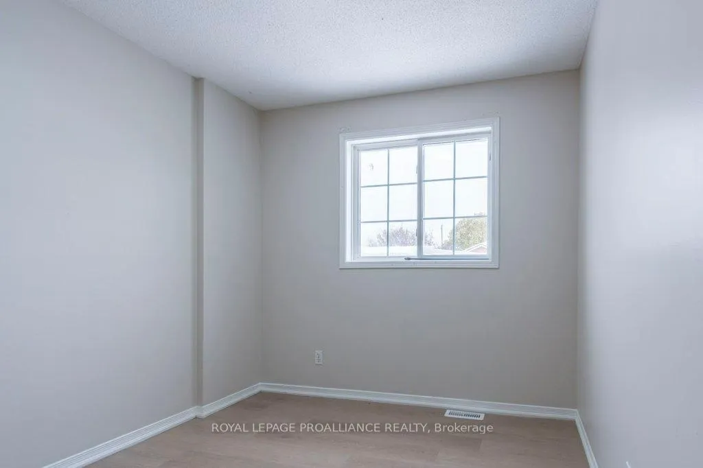 Photo 117 of 22 Faraday Gardens, Belleville, Belleville Ward — HOMEH