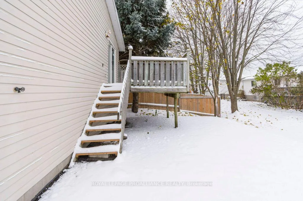 Photo 218 of 22 Faraday Gardens, Belleville, Belleville Ward — HOMEH