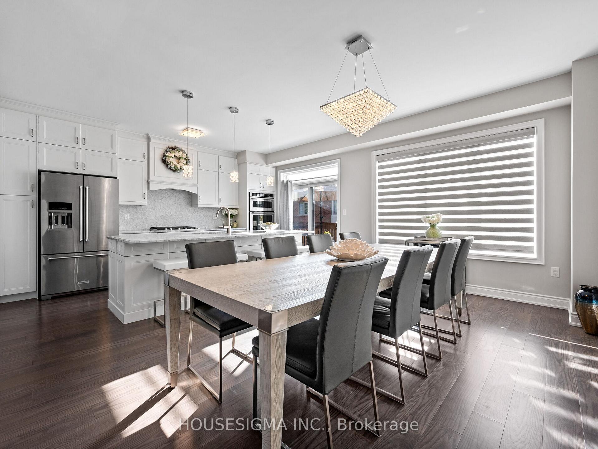 Photo 15 of 33 Vaudeville Drive, Etobicoke, Alderwood — HOMEH