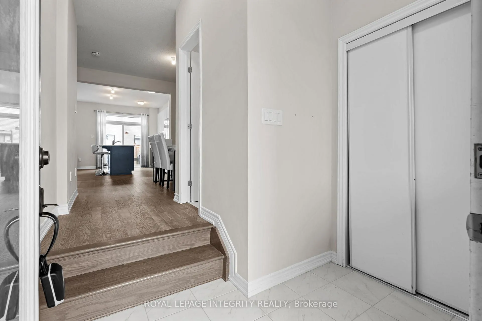 Photo 20 of 504 Flagstaff Drive, Ottawa, Barrhaven - Half Moon Bay — HOMEH