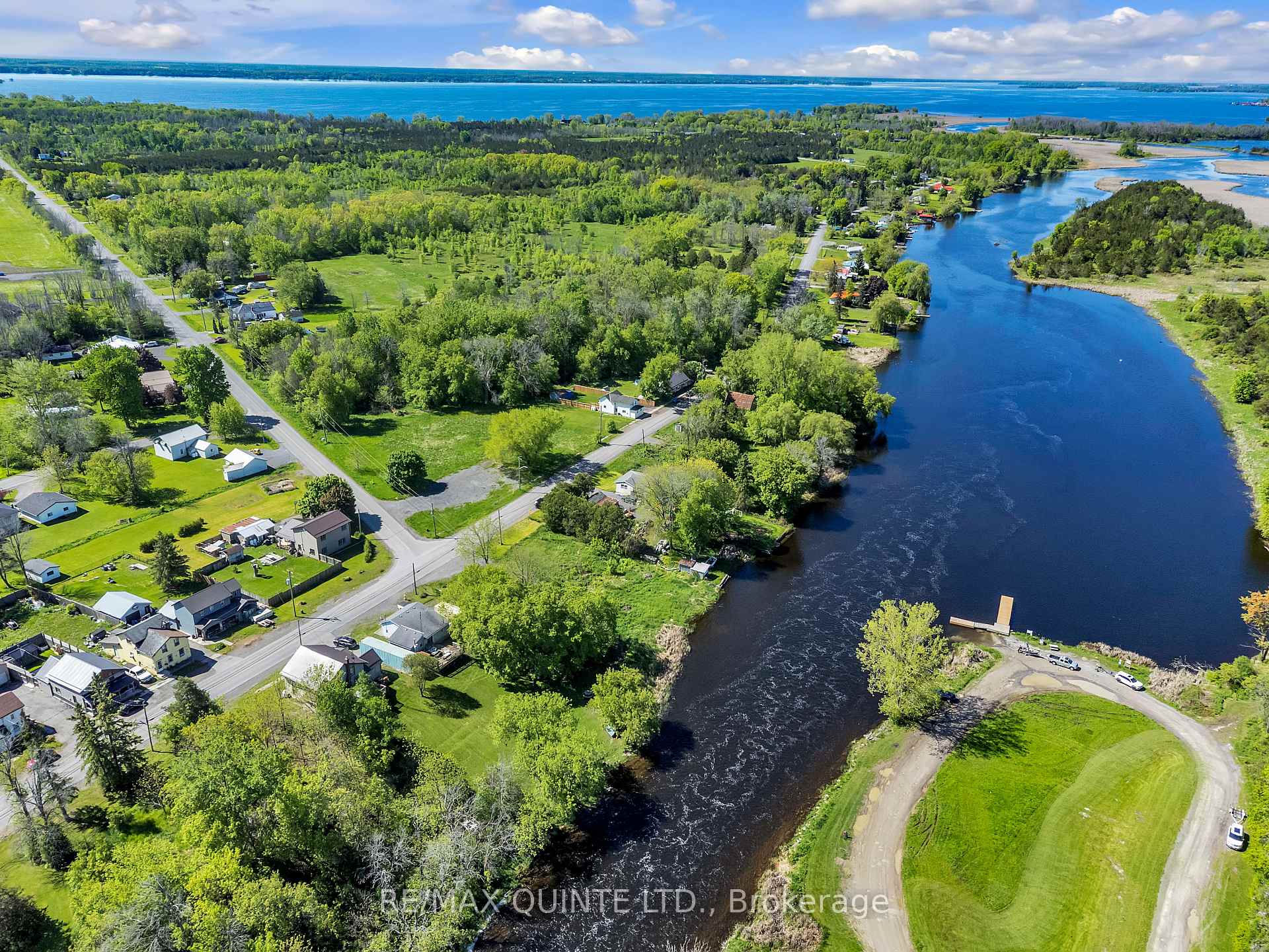 Photo 4 of 68 Queen Street, Tyendinaga, Tyendinaga Township — HOMEH