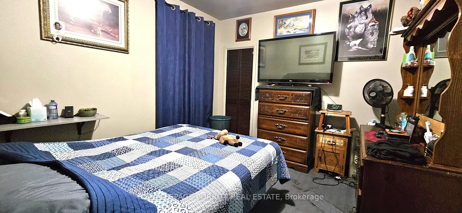 Photo 13 of 86 Laburnham Avenue, Etobicoke, Long Branch — HOMEH