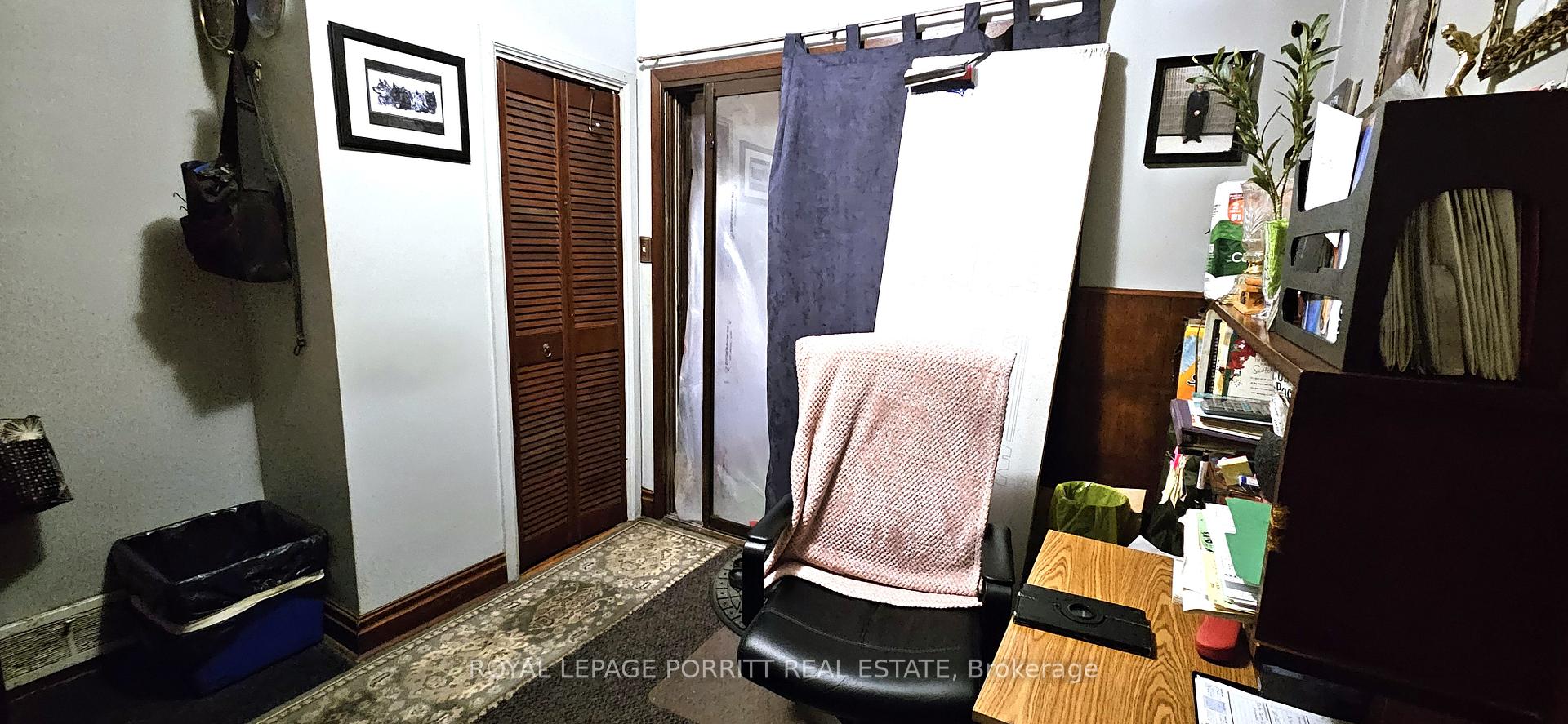 Photo 17 of 86 Laburnham Avenue, Etobicoke, Long Branch — HOMEH