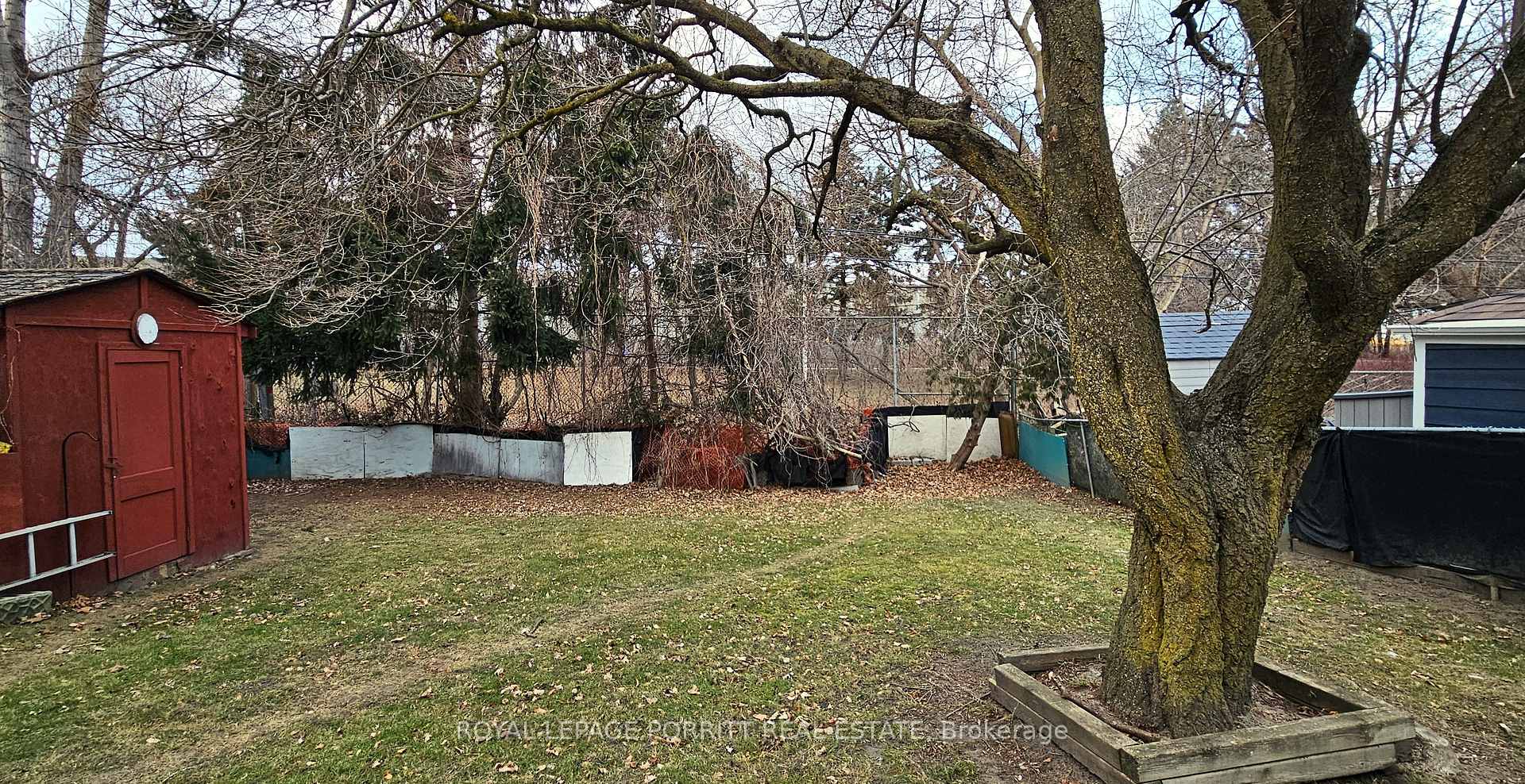 Photo 28 of 86 Laburnham Avenue, Etobicoke, Long Branch — HOMEH