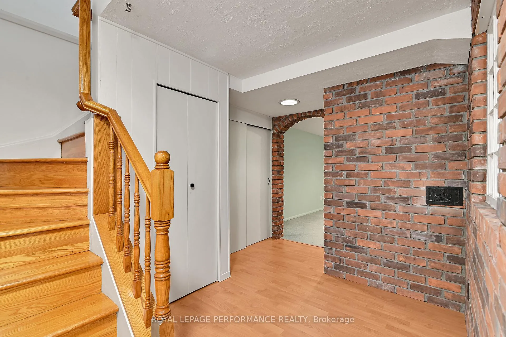 Photo 128 of 1104 Wiseman Crescent, Ottawa, Riverside Park — HOMEH