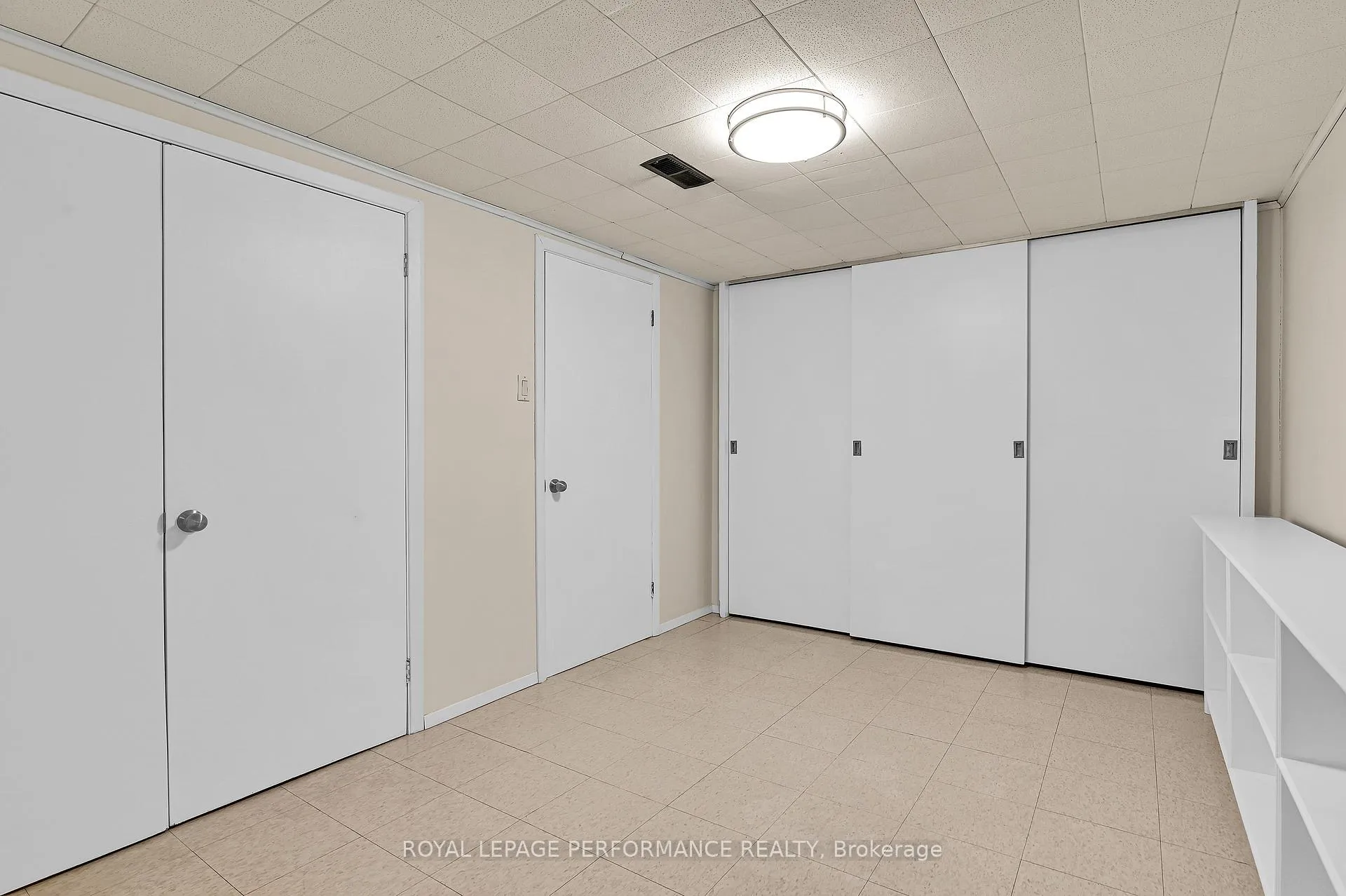 Photo 157 of 1104 Wiseman Crescent, Ottawa, Riverside Park — HOMEH