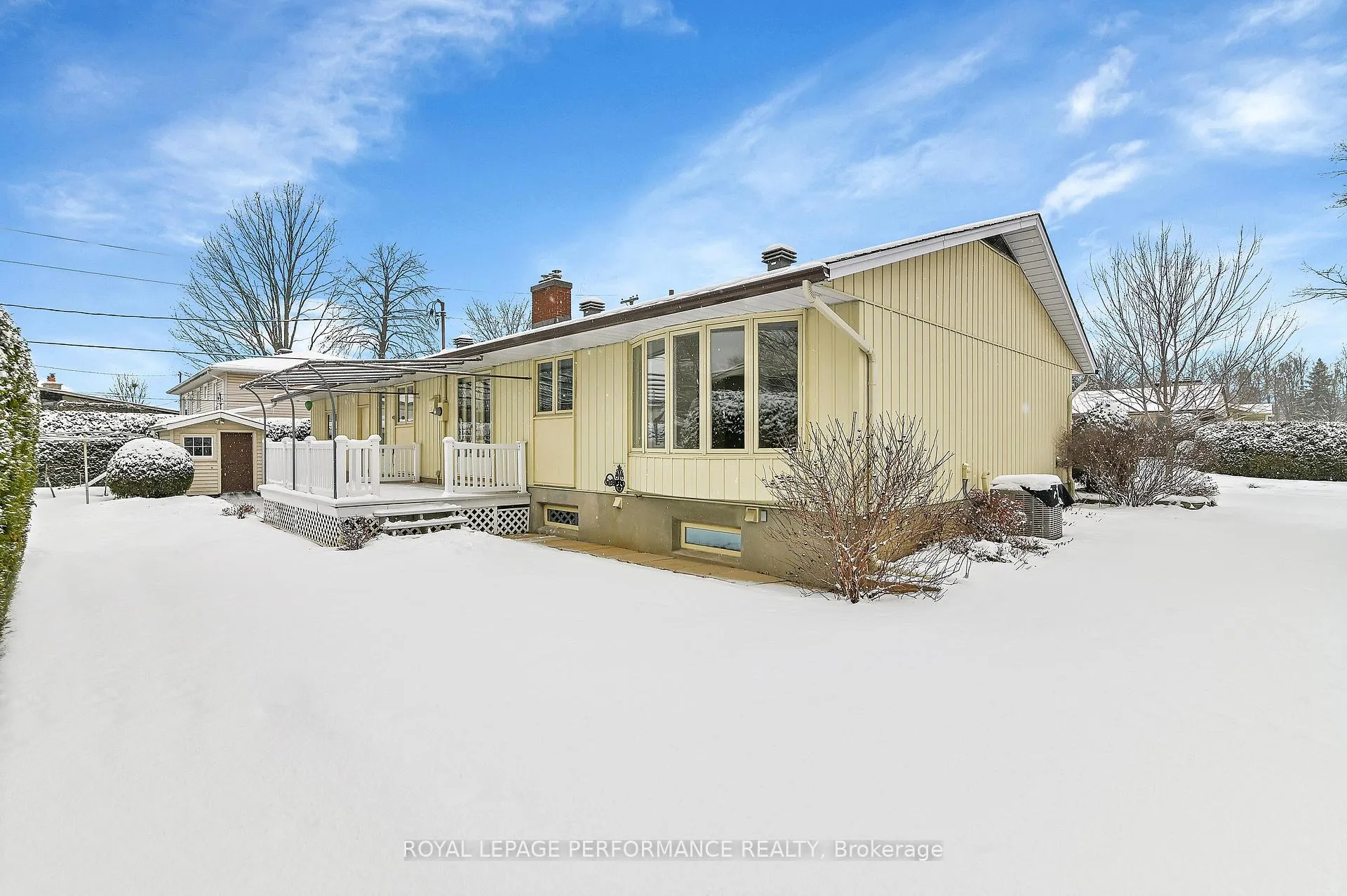 Photo 207 of 1104 Wiseman Crescent, Ottawa, Riverside Park — HOMEH