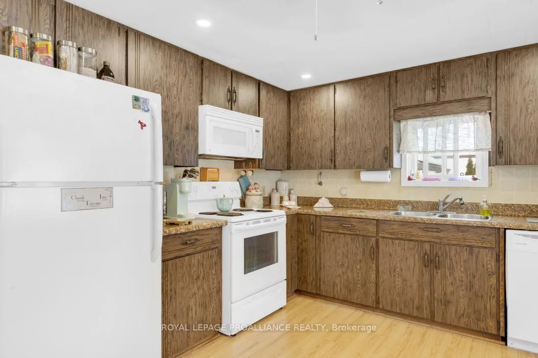 Photo 38 of 35 John Street, Addington Highlands — HOMEH