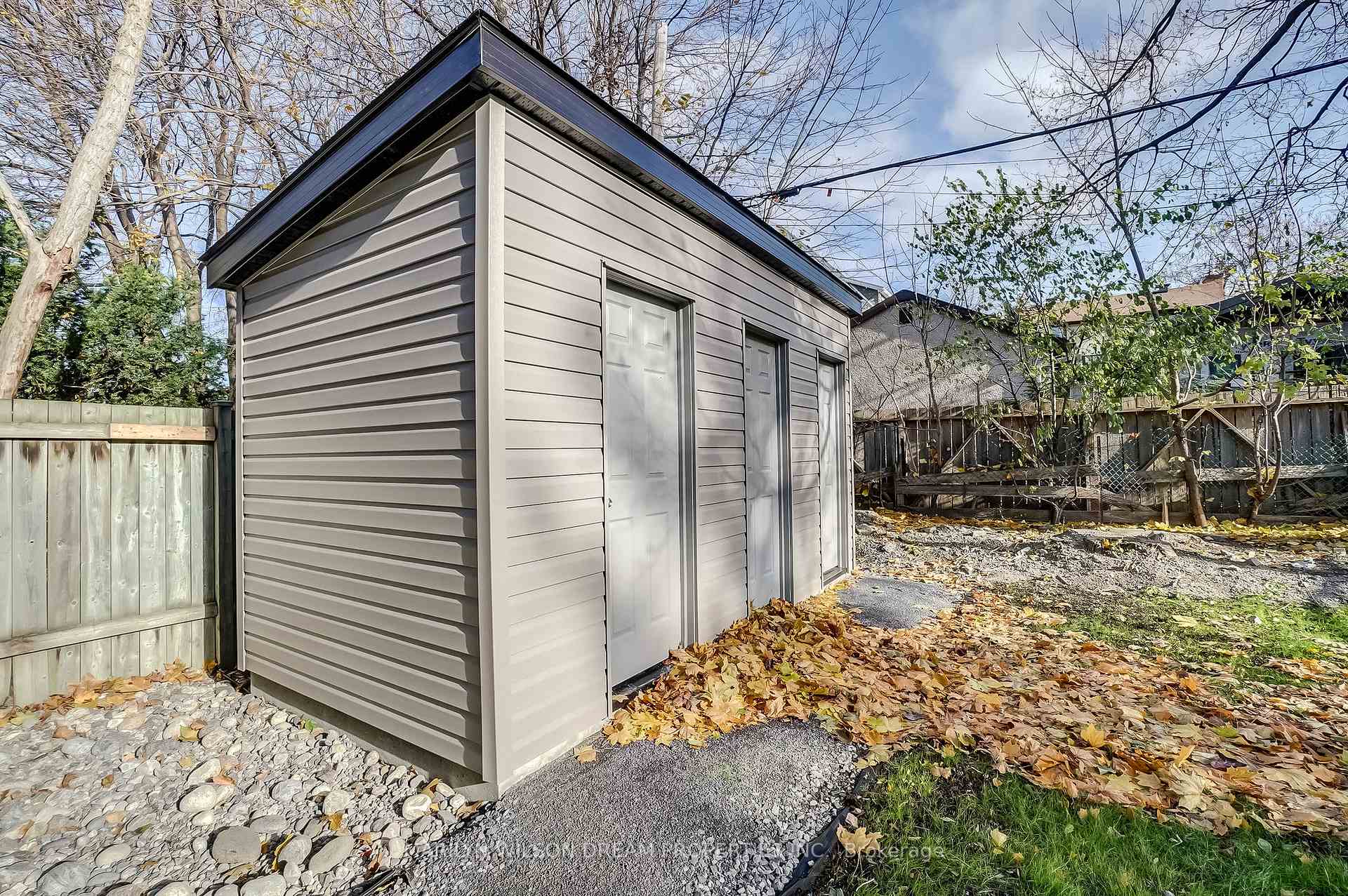 Photo 6 of Unit 2, 9 Gilchrist Avenue, Ottawa, Ottawa West — HOMEH