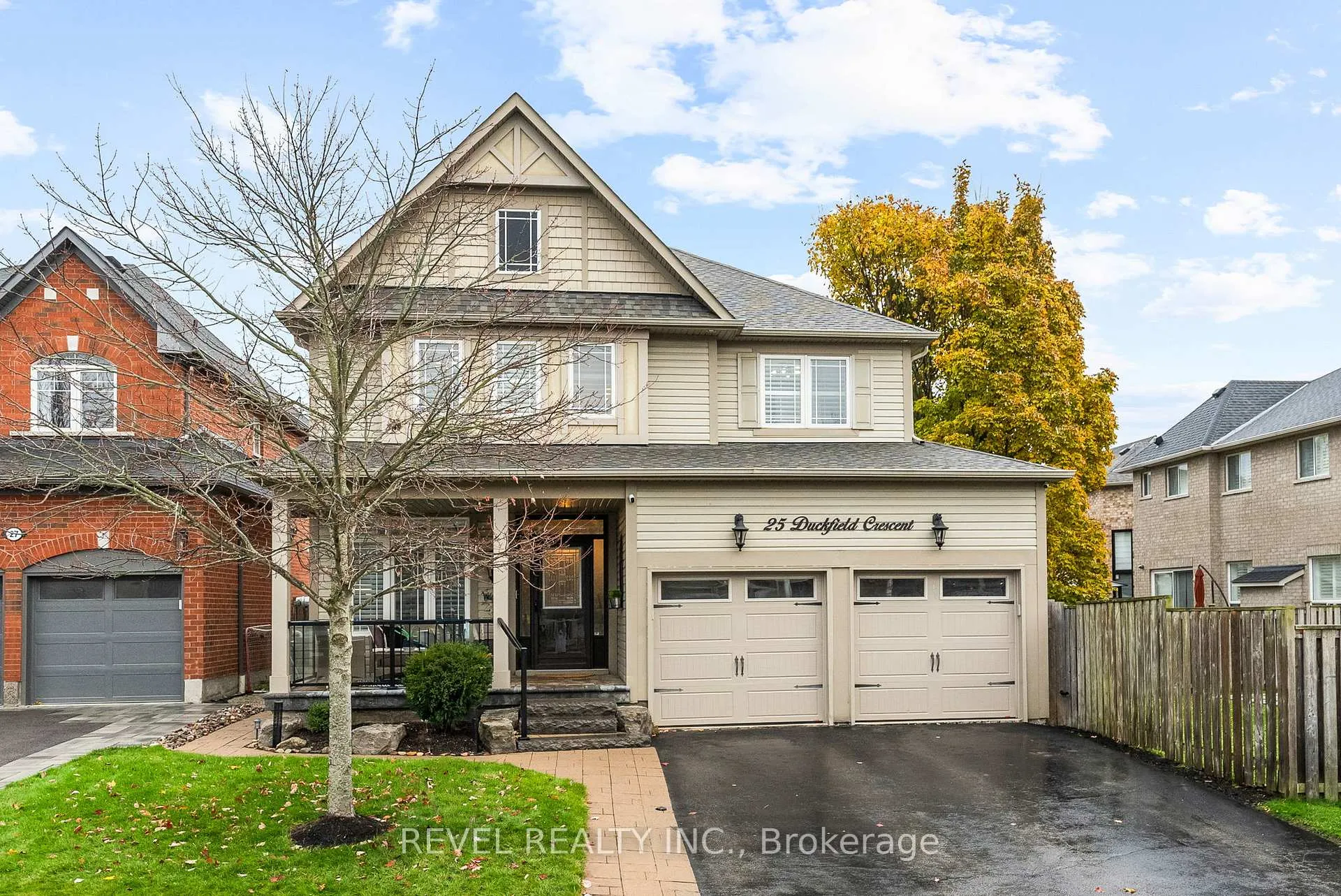 Photo 1 of 25 Duckfield Crescent, Ajax, South East — HOMEH
