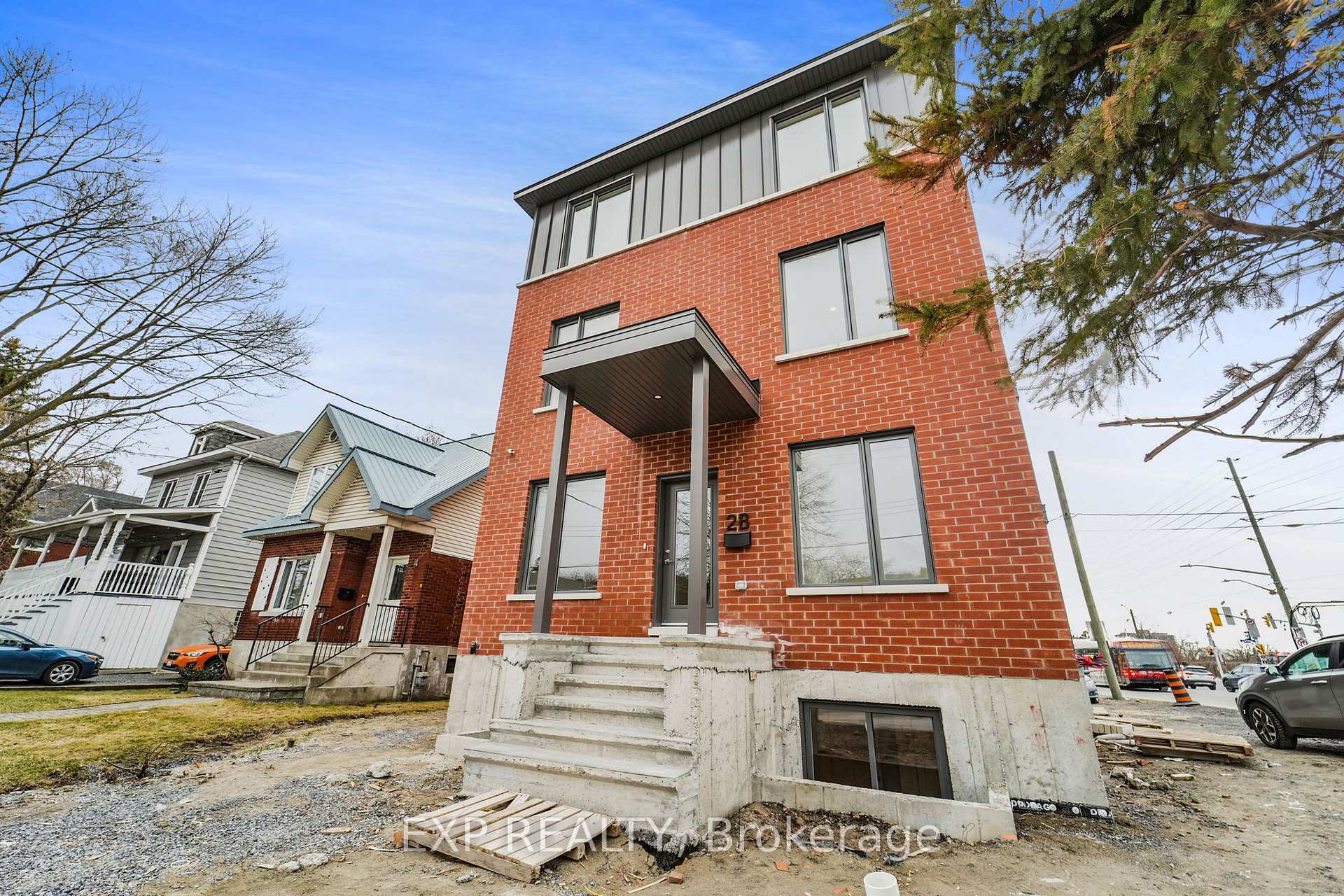 Photo 1 of Unit C, 2 Caroline Avenue, Ottawa, Ottawa West — HOMEH