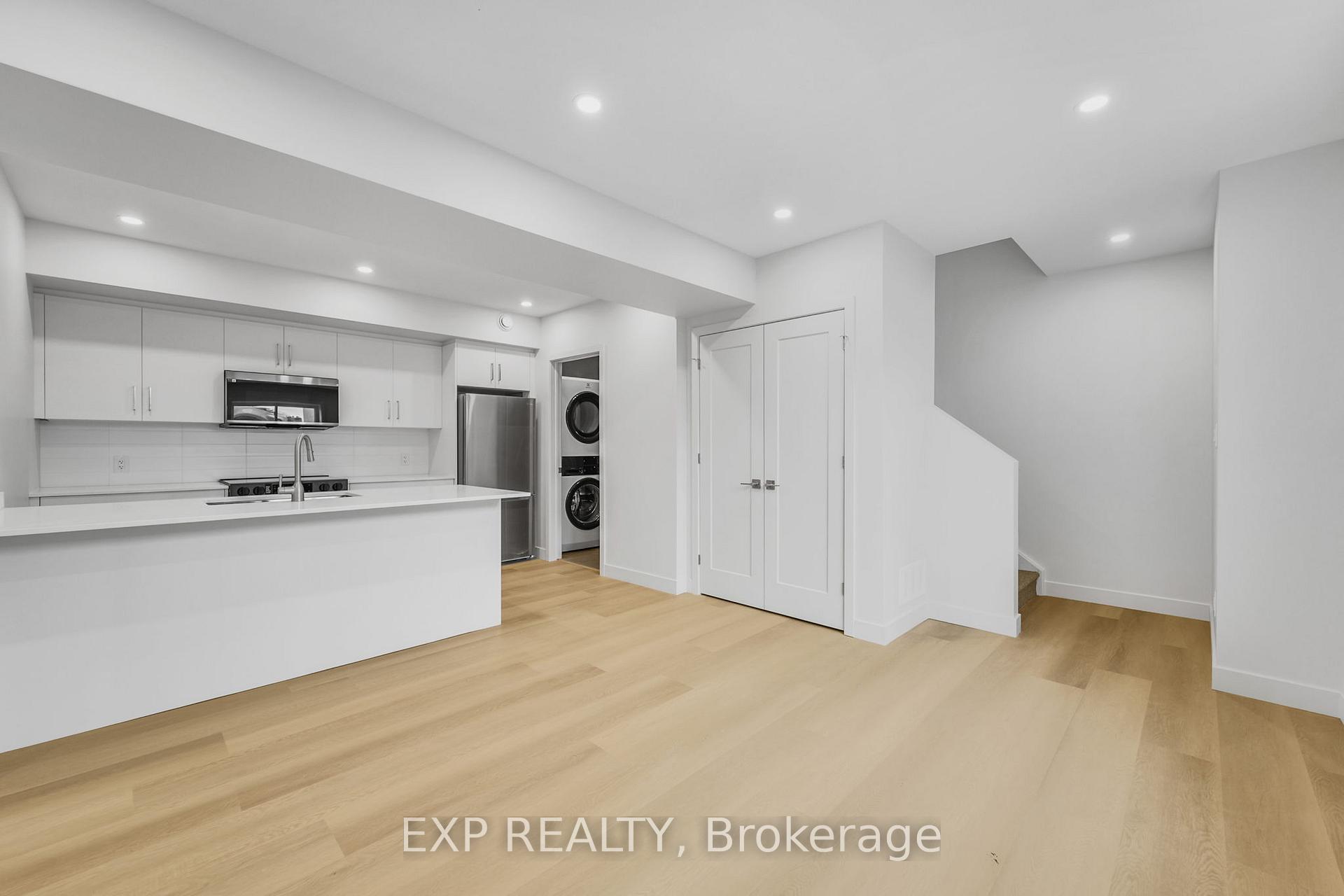 Photo 2 of Unit C, 2 Caroline Avenue, Ottawa, Ottawa West — HOMEH