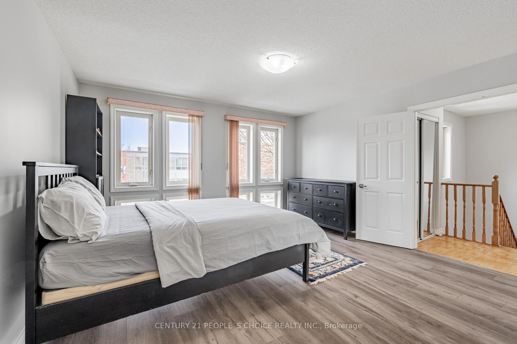 Photo 14 of 229 Islington Avenue, Etobicoke, New Toronto — HOMEH