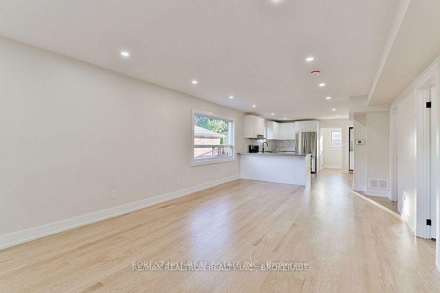 Photo 2 of Unit (Main), 258 Delta Street, Etobicoke, Alderwood — HOMEH