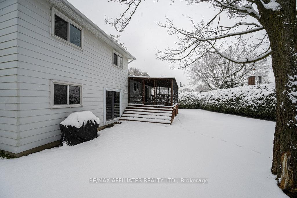 Photo 30 of 19 Wedgewood Crescent, Ottawa, Blackburn Hamlet — HOMEH