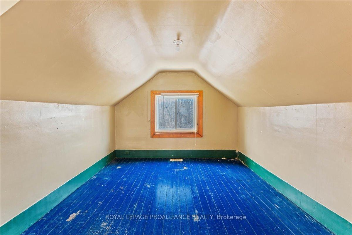 Photo 18 of 702 French Settlement Road N, Tweed, Elzevir (Twp) — HOMEH