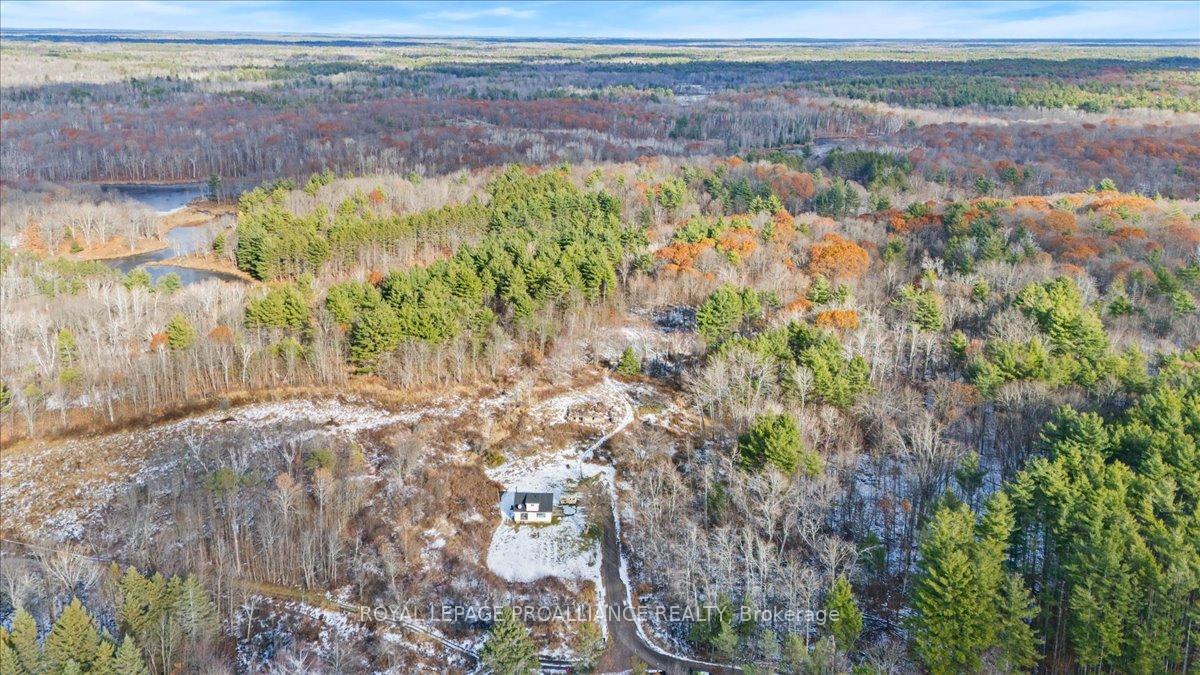 Photo 50 of 702 French Settlement Road N, Tweed, Elzevir (Twp) — HOMEH