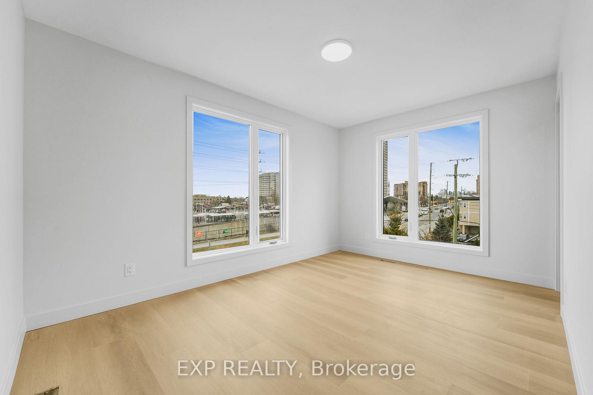 Photo 11 of Unit A, 2 Caroline Avenue, Ottawa, Ottawa West — HOMEH
