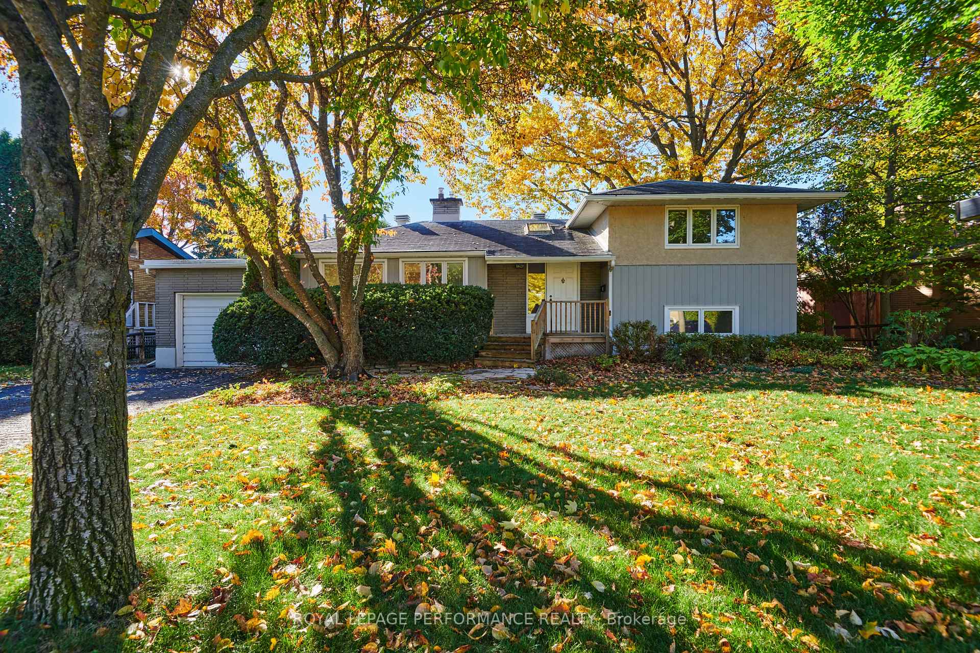 Photo 1 of 1394 Wesmar Drive, Ottawa, Alta Vista — HOMEH