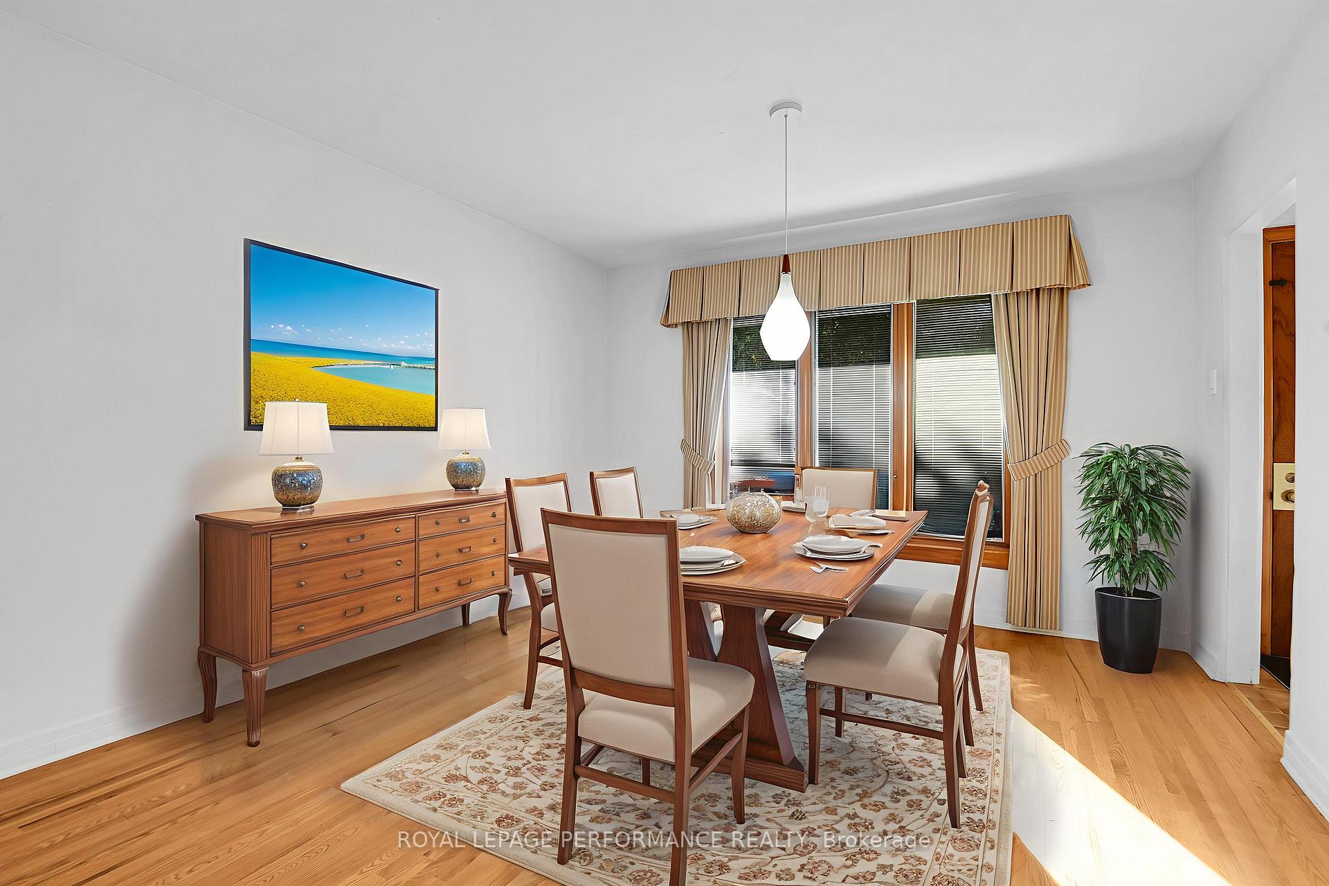 Photo 7 of 1394 Wesmar Drive, Ottawa, Alta Vista — HOMEH