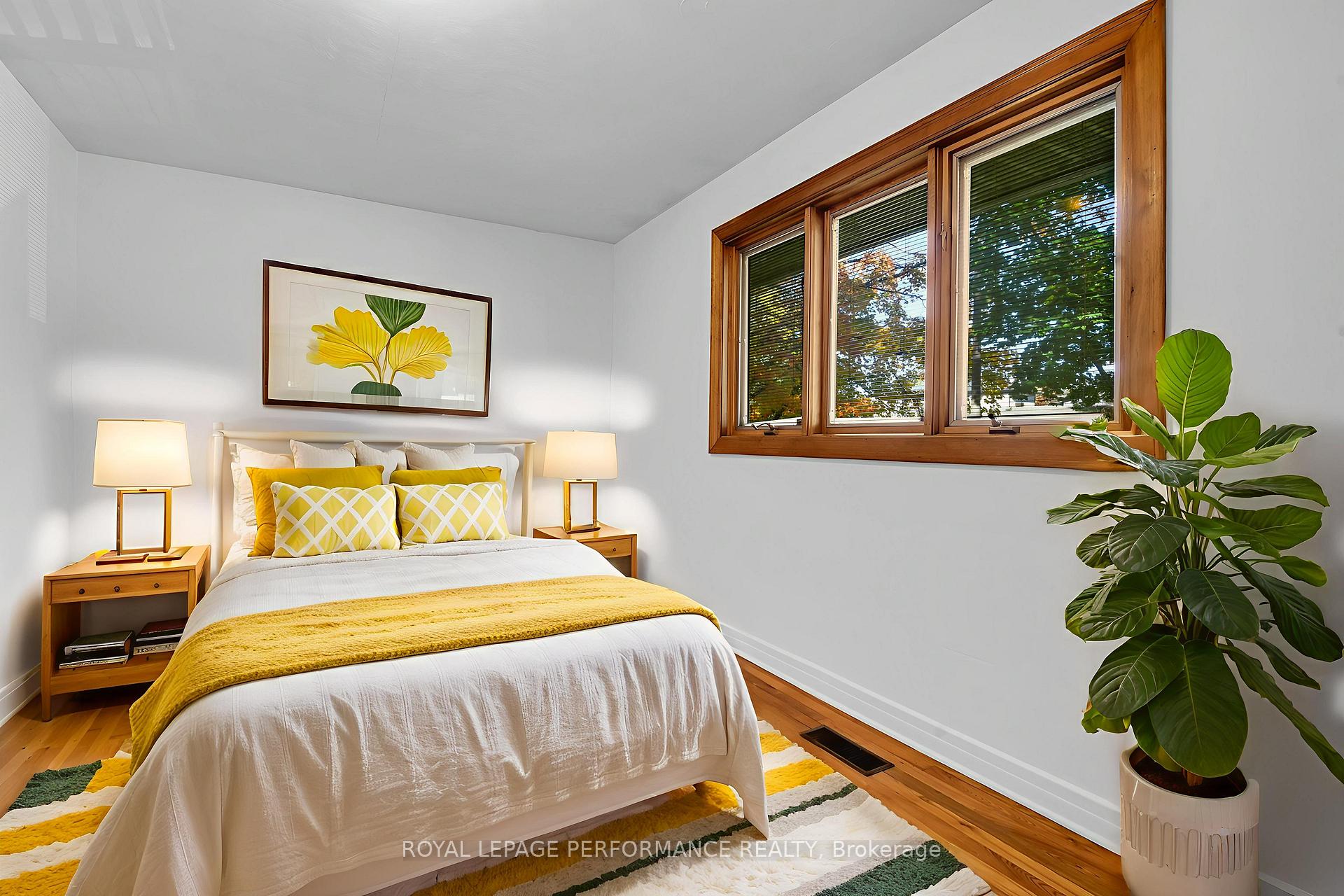Photo 12 of 1394 Wesmar Drive, Ottawa, Alta Vista — HOMEH