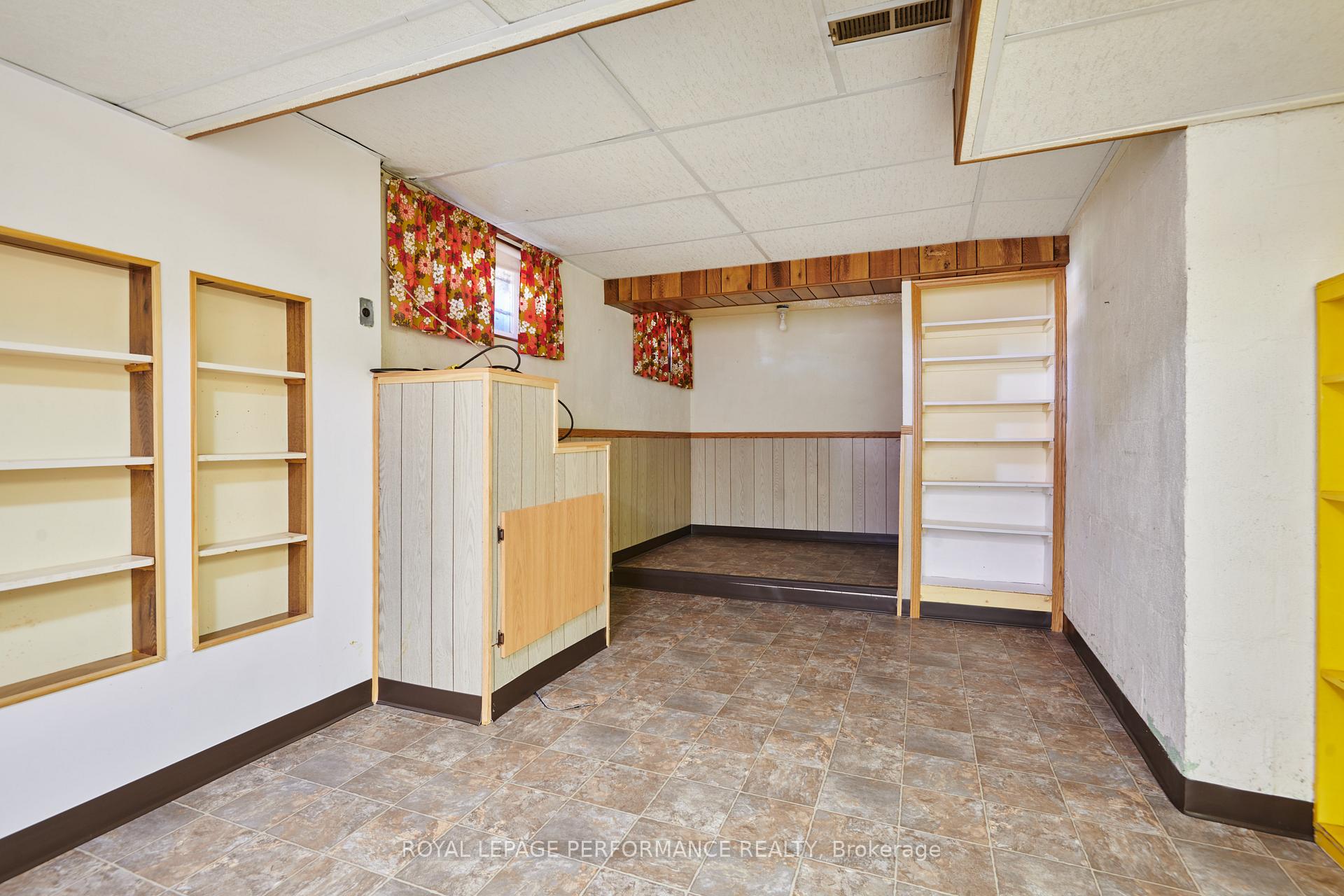 Photo 18 of 1394 Wesmar Drive, Ottawa, Alta Vista — HOMEH