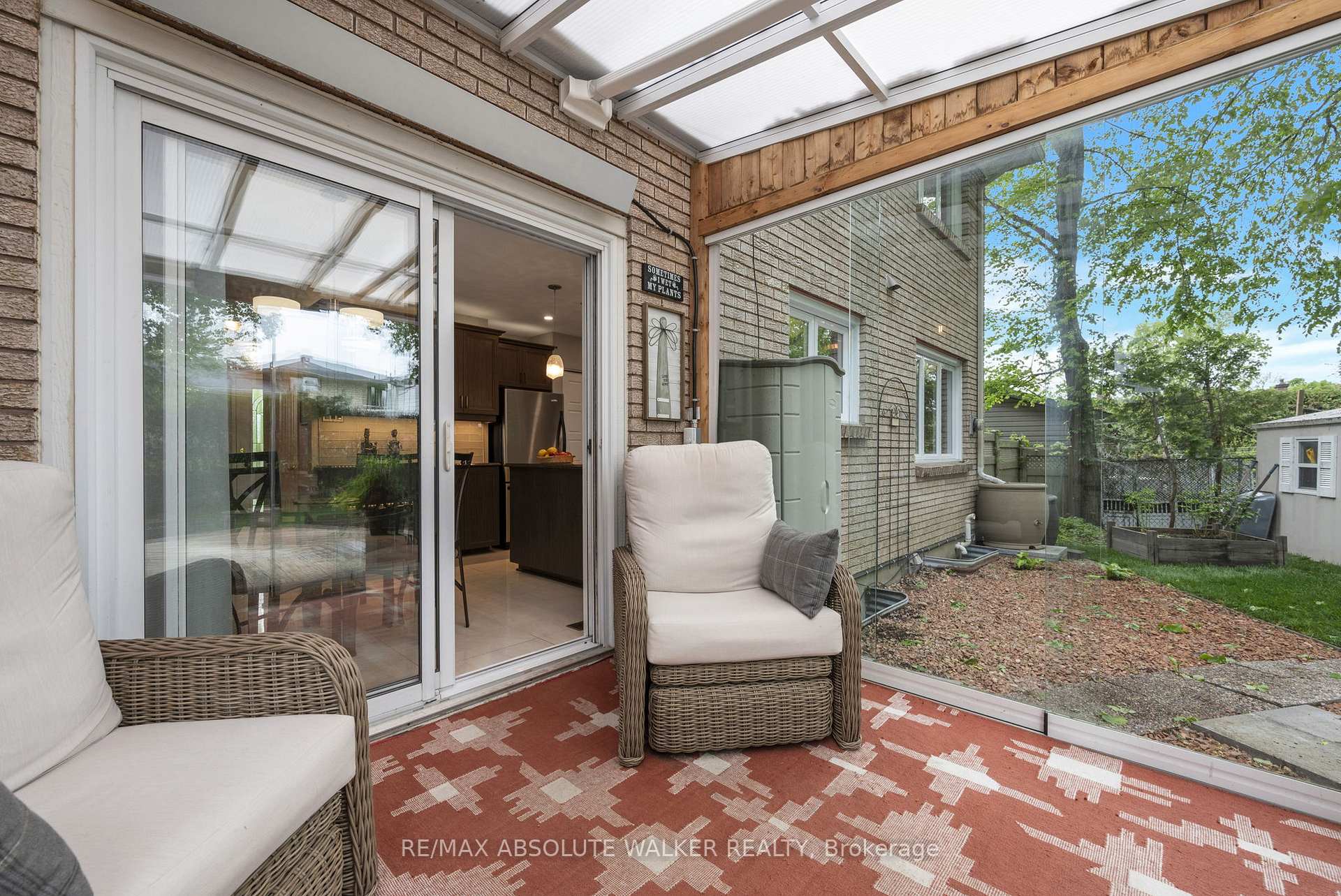 Photo 15 of 2372 Ogilvie Road, Ottawa, Beacon Hill North — HOMEH