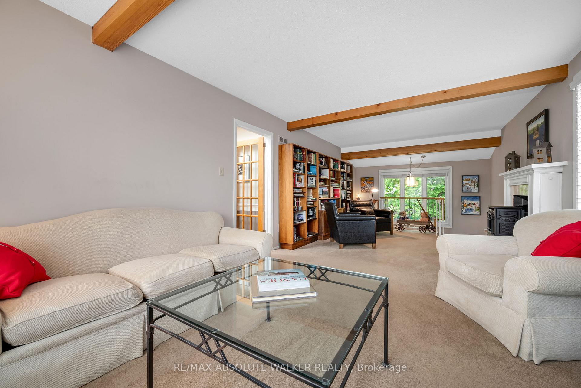 Photo 19 of 2372 Ogilvie Road, Ottawa, Beacon Hill North — HOMEH