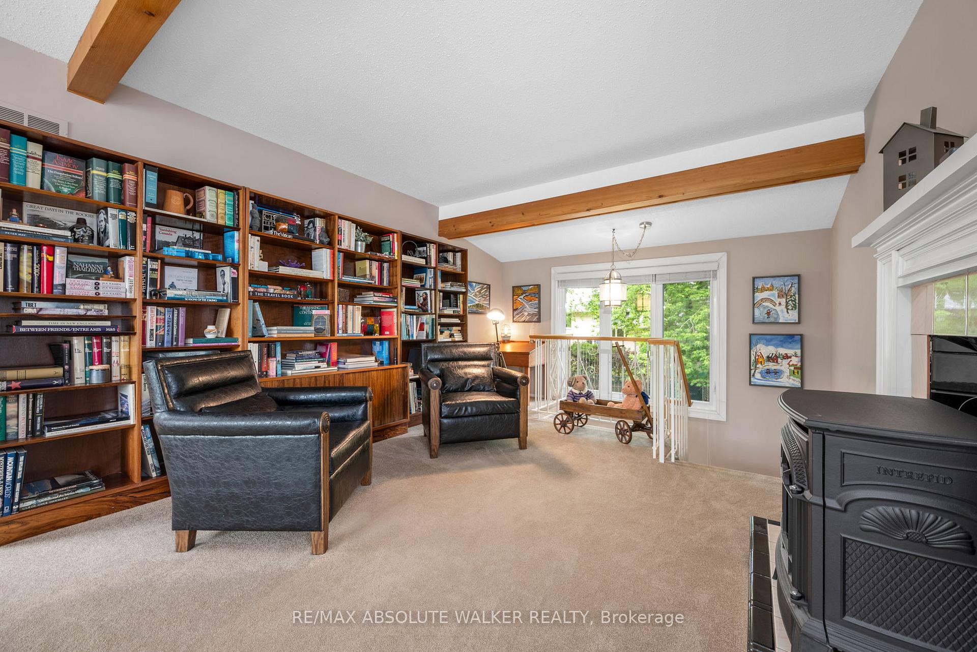 Photo 17 of 2372 Ogilvie Road, Ottawa, Beacon Hill North — HOMEH