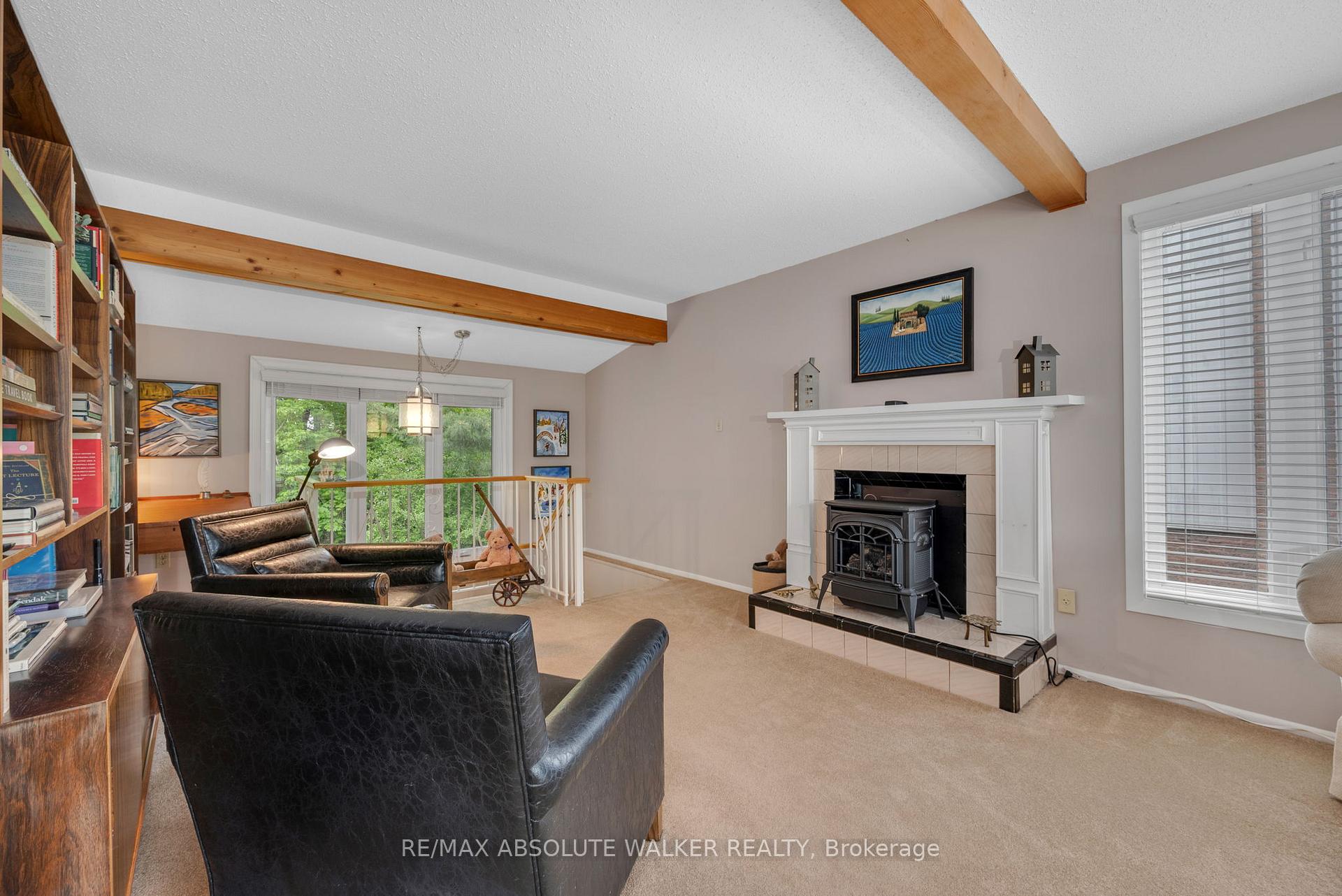 Photo 25 of 2372 Ogilvie Road, Ottawa, Beacon Hill North — HOMEH