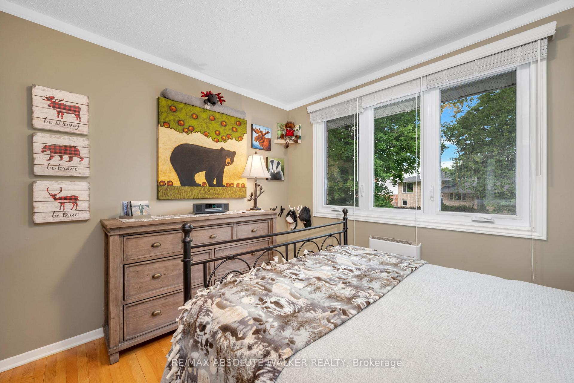 Photo 22 of 2372 Ogilvie Road, Ottawa, Beacon Hill North — HOMEH