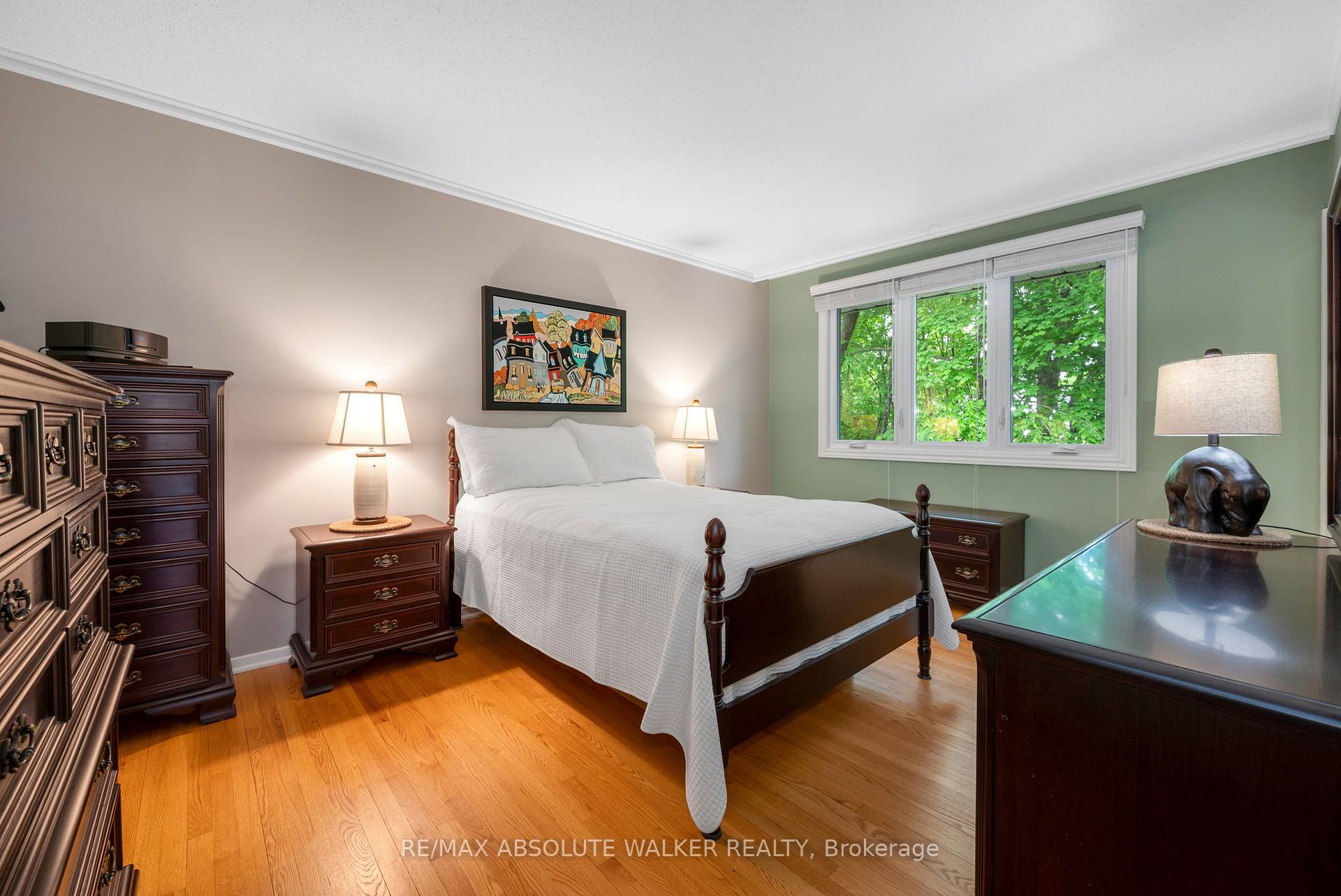 Photo 24 of 2372 Ogilvie Road, Ottawa, Beacon Hill North — HOMEH