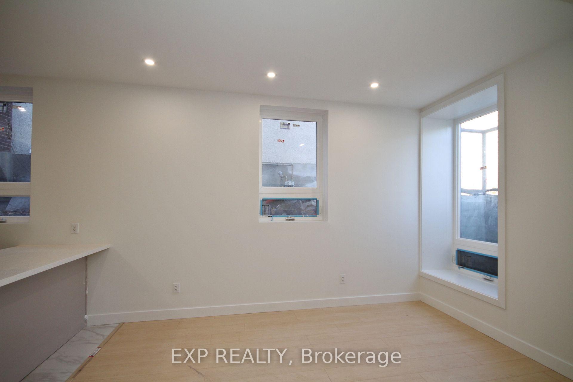 Photo 6 of Unit 2, 4A Huron Avenue N, Ottawa, Ottawa West — HOMEH