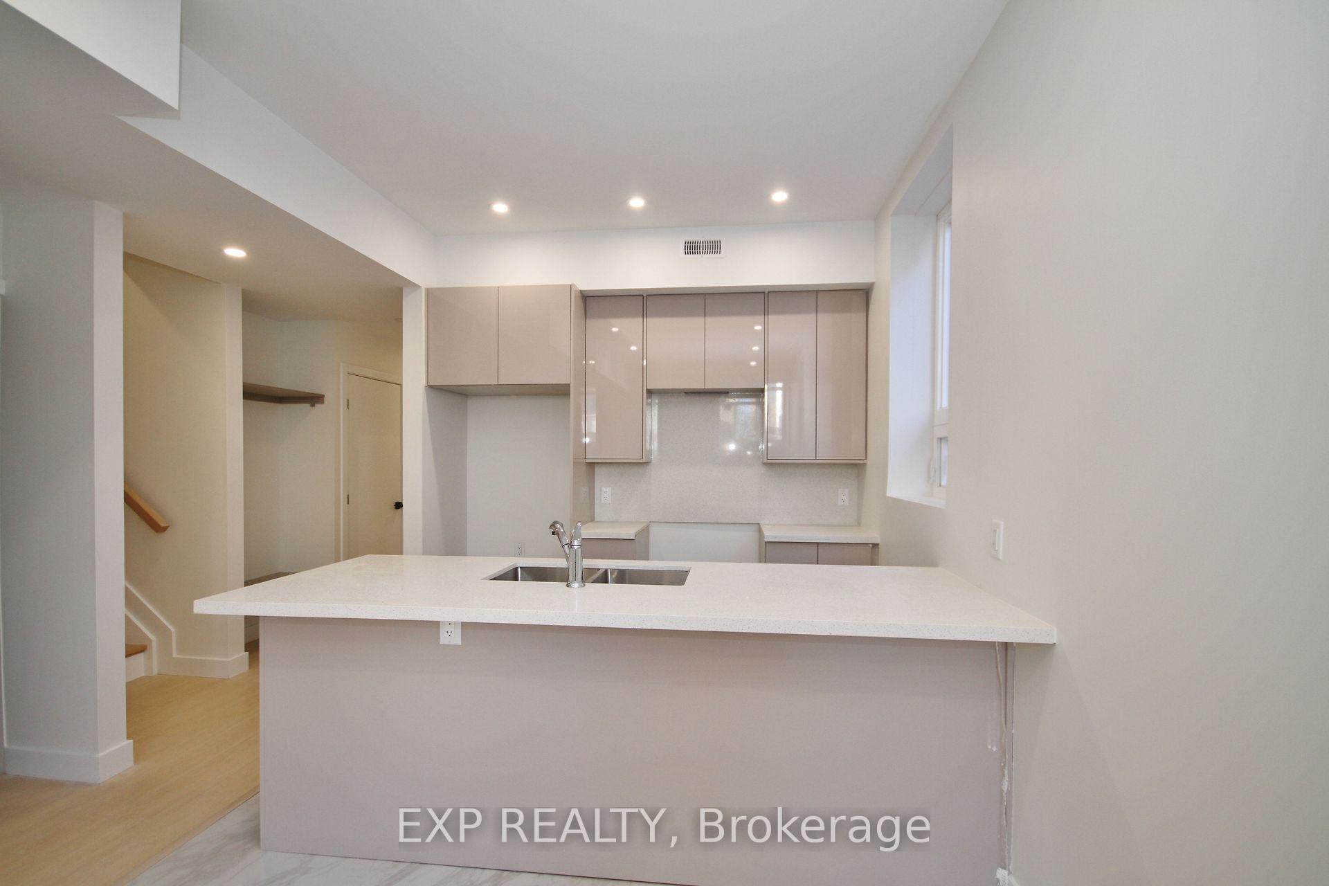 Photo 8 of Unit 2, 4A Huron Avenue N, Ottawa, Ottawa West — HOMEH