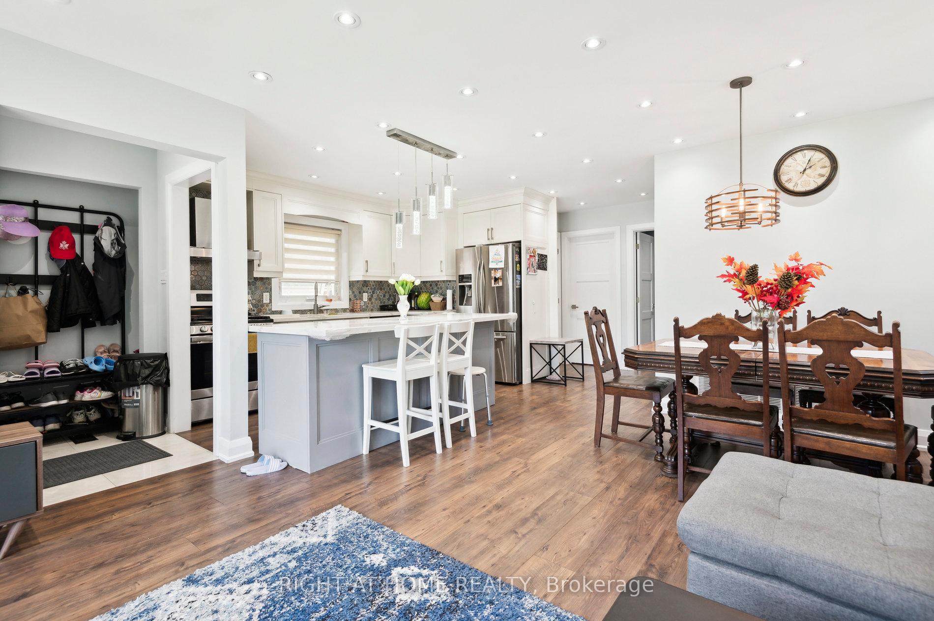 Photo 8 of 74 Westhead Road, Etobicoke, Alderwood — HOMEH