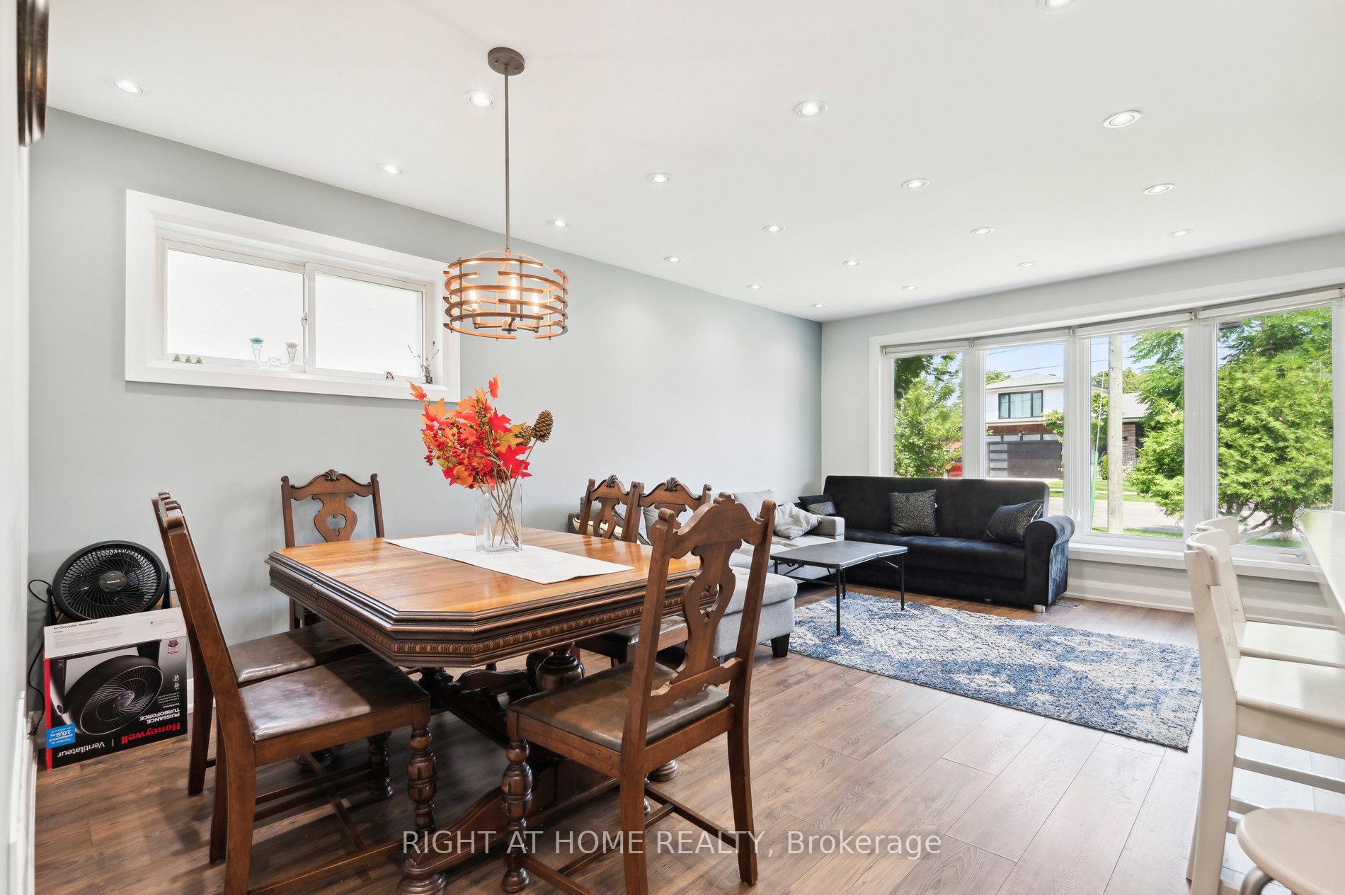 Photo 16 of 74 Westhead Road, Etobicoke, Alderwood — HOMEH