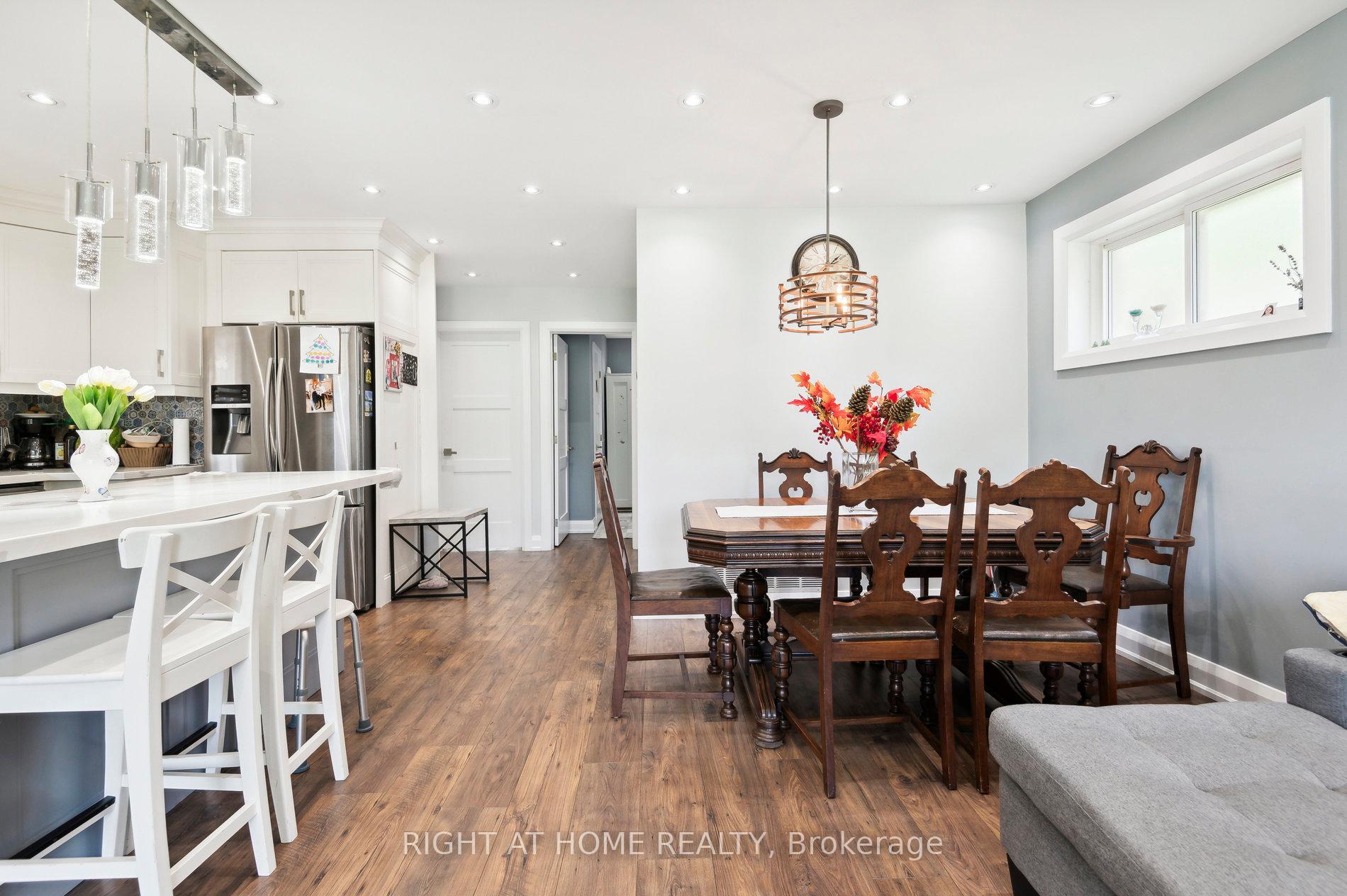 Photo 17 of 74 Westhead Road, Etobicoke, Alderwood — HOMEH